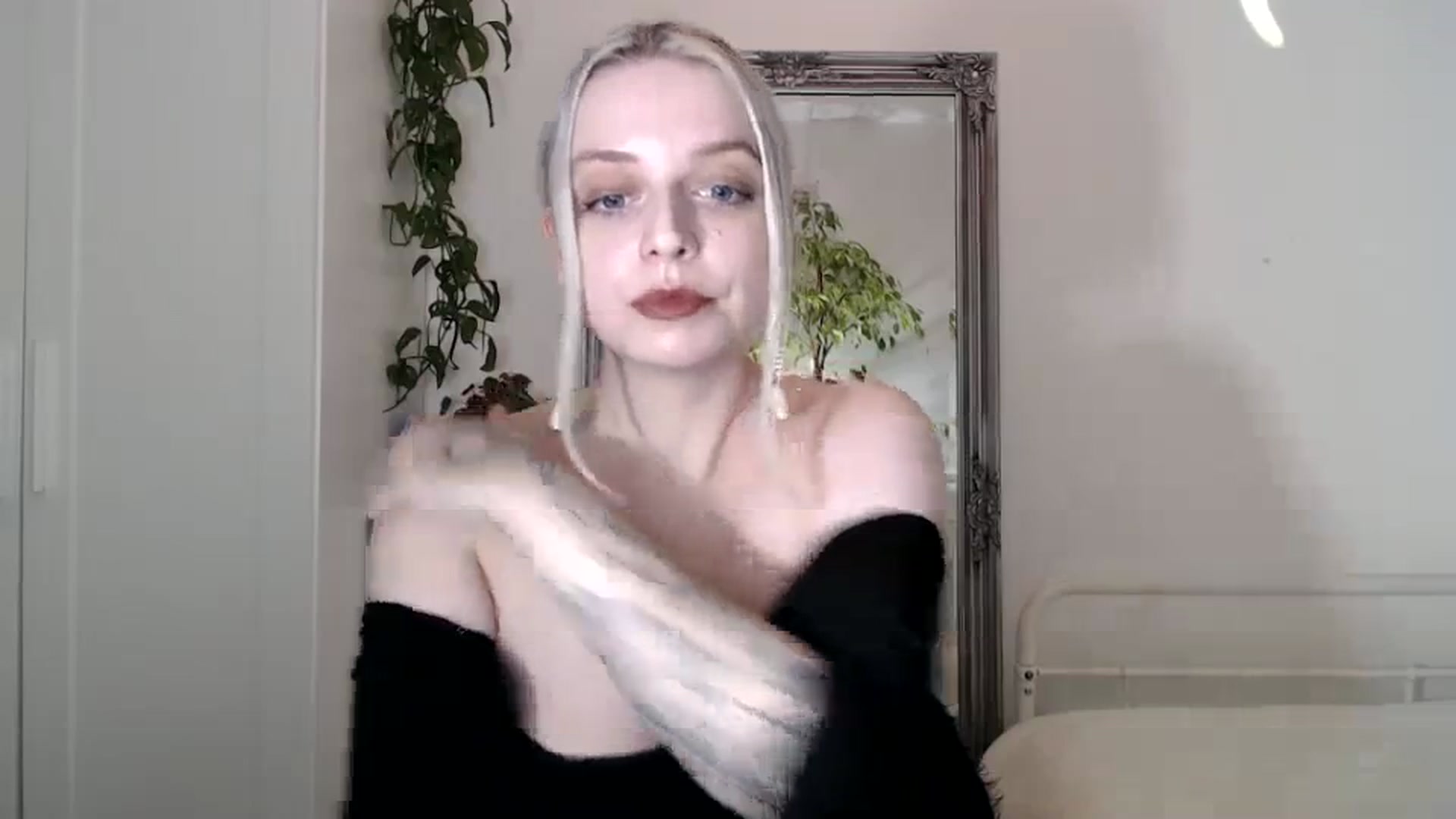 Gallery image thumbnail from Spring__'s myfreecams stream on, 02/03/2024, 20:54 image 19 of 20