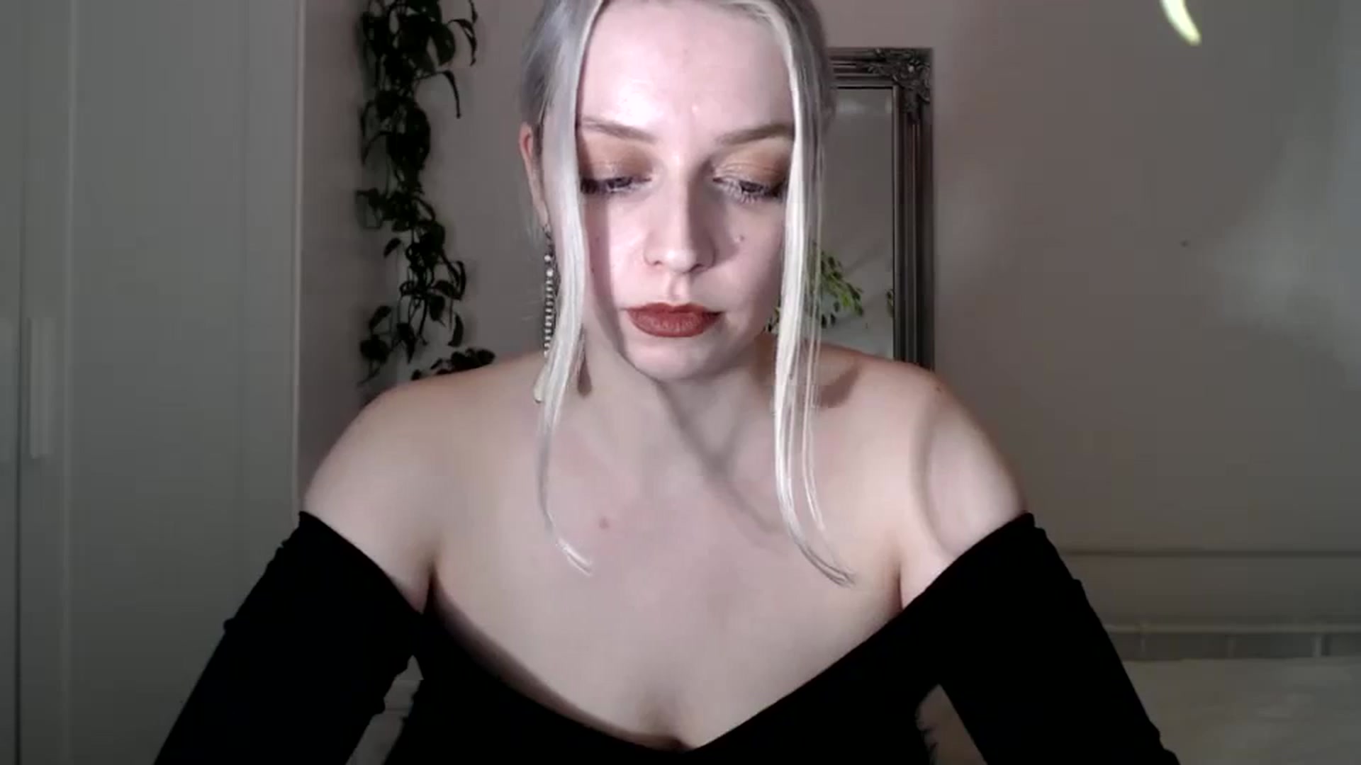 Gallery image thumbnail from Spring__'s myfreecams stream on, 02/03/2024, 20:54 image 16 of 20