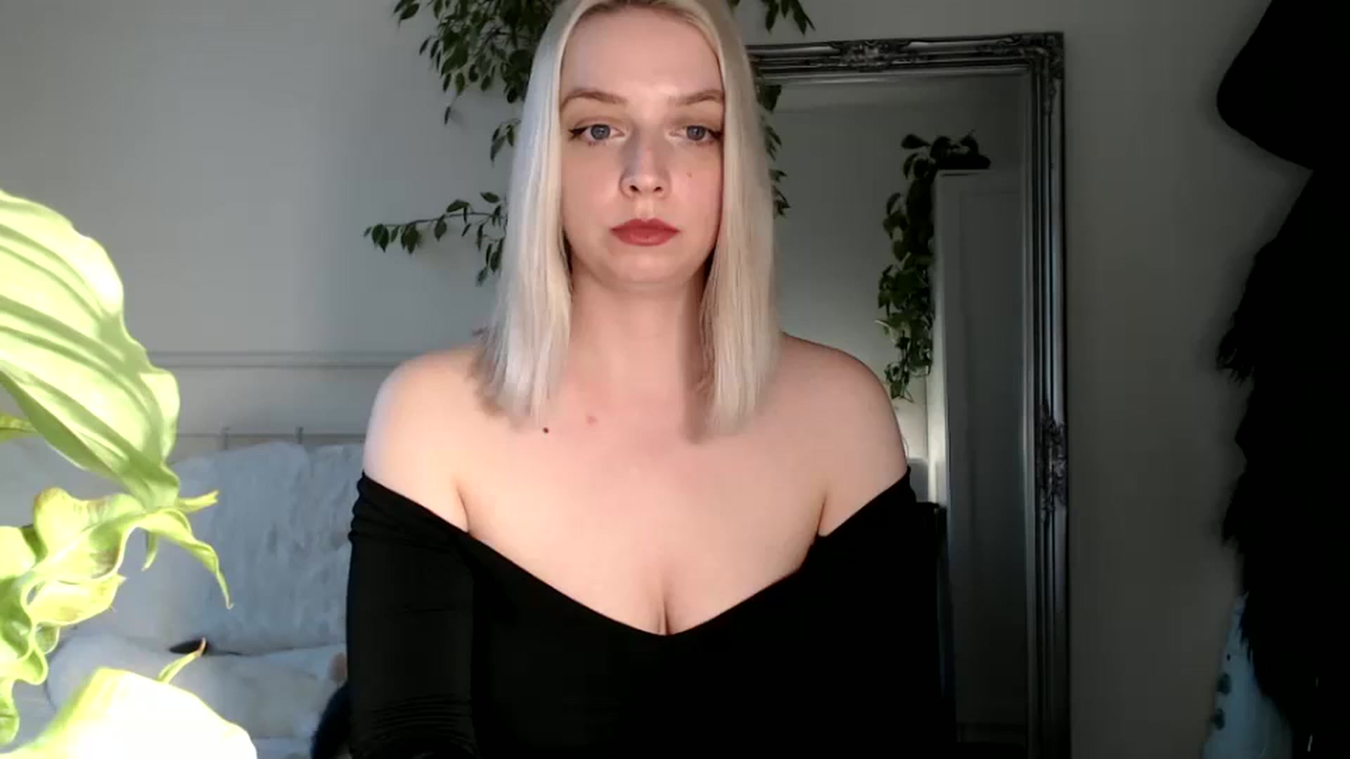 Gallery image thumbnail from Spring__'s myfreecams stream on, 04/03/2024, 19:43 image 1 of 20