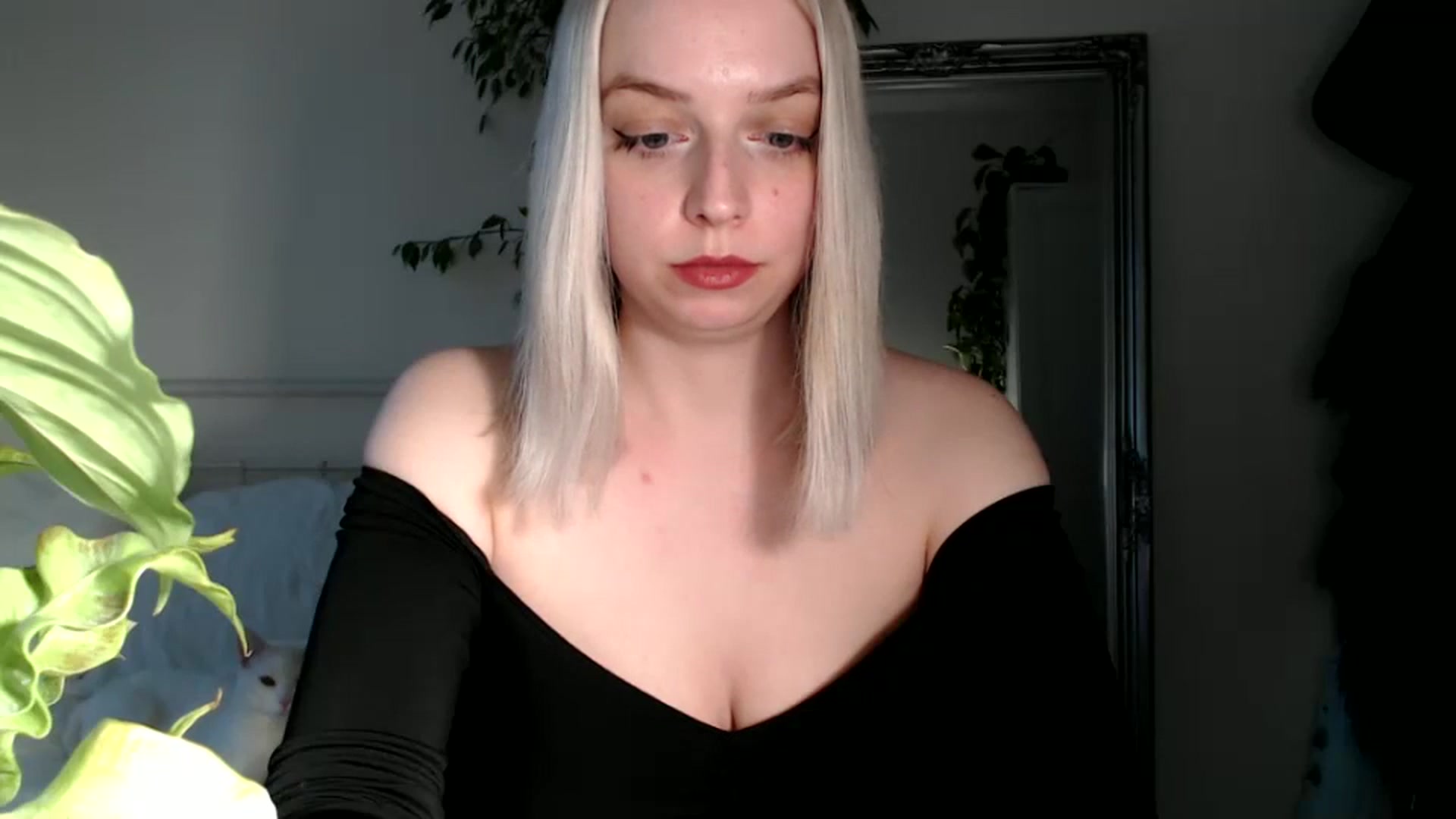 Gallery image thumbnail from Spring__'s myfreecams stream on, 04/03/2024, 19:43 image 4 of 20