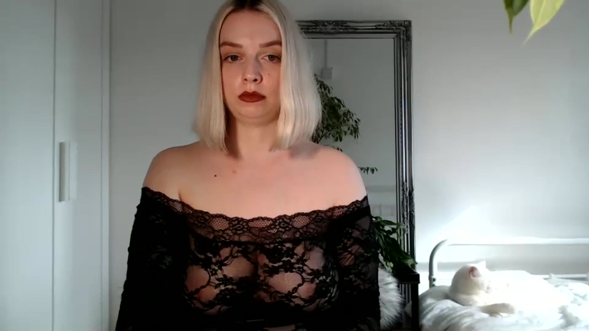 Gallery image thumbnail from Spring__'s myfreecams stream on, 07/10/2024, 16:37 image 20 of 20