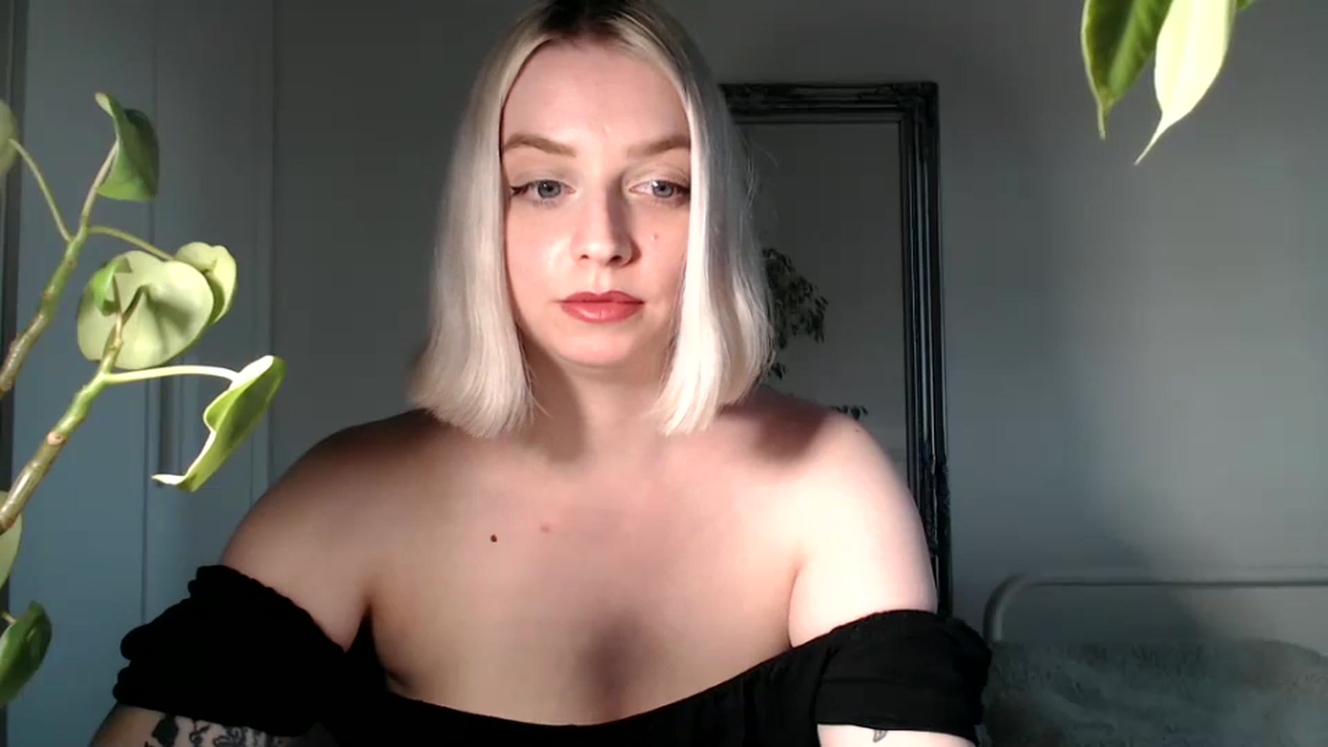 Gallery image thumbnail from Spring__'s myfreecams stream on, 07/13/2024, 19:46 image 10 of 20
