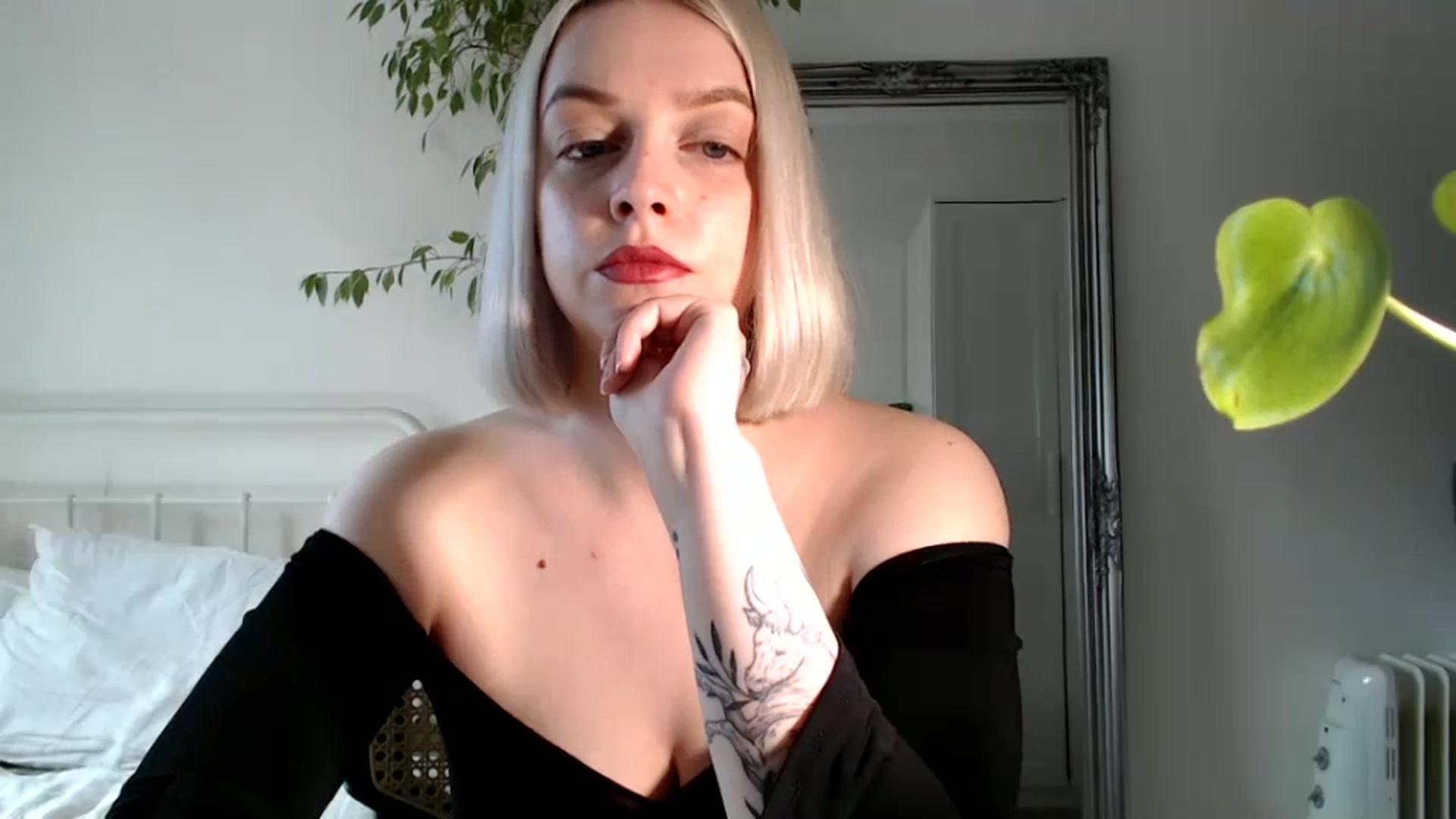 Gallery image thumbnail from Spring__'s myfreecams stream on, 07/21/2024, 15:50 image 7 of 20