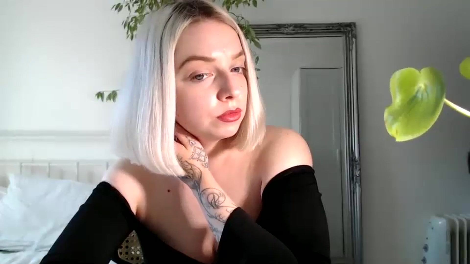Gallery image thumbnail from Spring__'s myfreecams stream on, 07/21/2024, 15:50 image 11 of 20