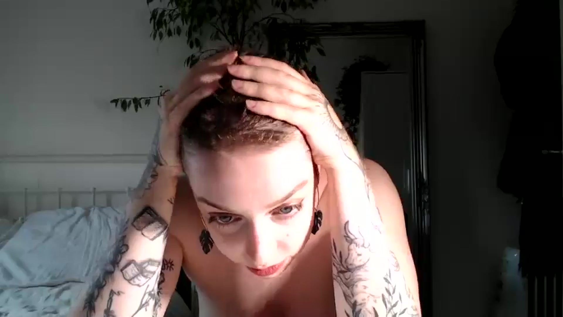 Gallery image thumbnail from Spring__'s myfreecams stream on, 08/14/2024, 16:24 image 13 of 20