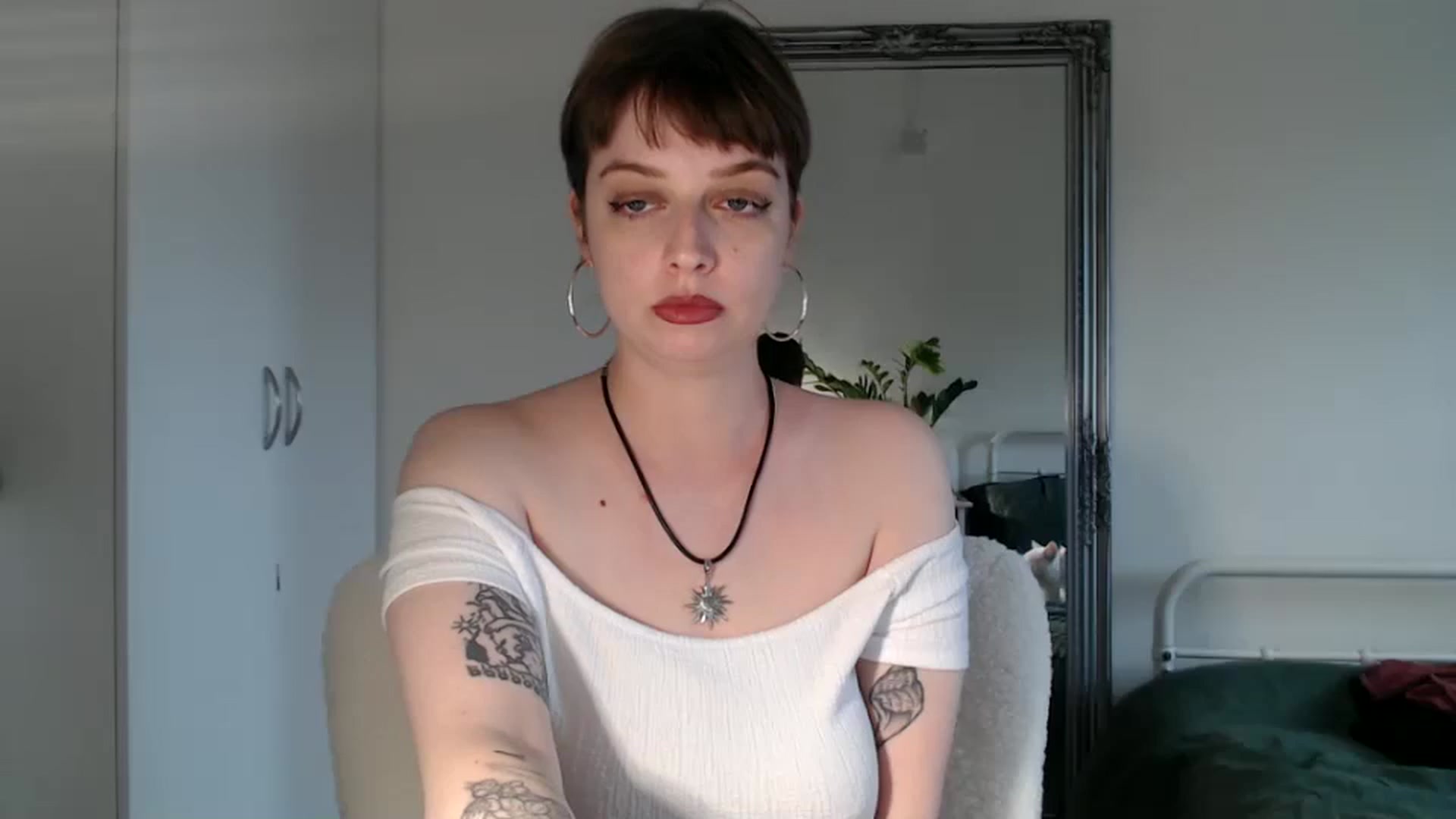 Gallery image thumbnail from Spring__'s myfreecams stream on, 04/09/2025, 12:03 image 18 of 20