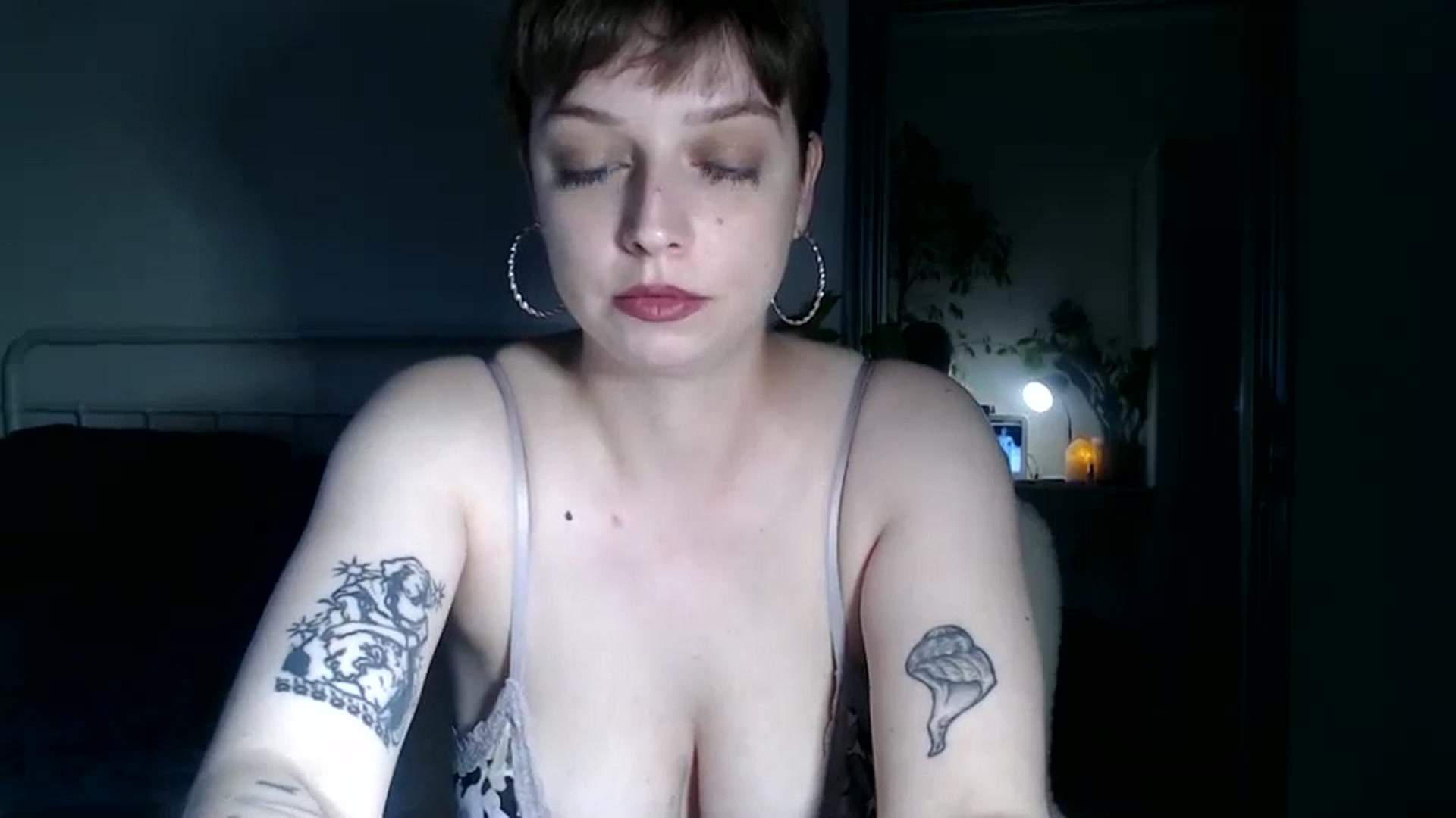 Gallery image thumbnail from Spring__'s myfreecams stream on, 04/26/2025, 19:02 image 7 of 20