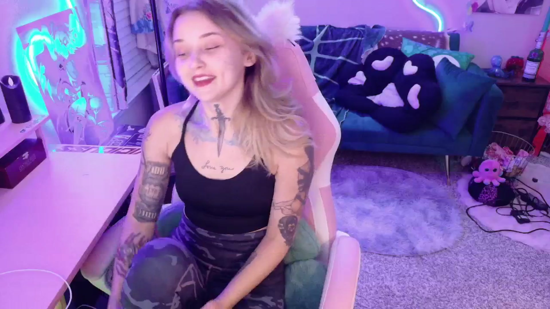 Gallery image thumbnail from SquidVicious's myfreecams stream on, 07/22/2025, 04:24 image 3 of 20