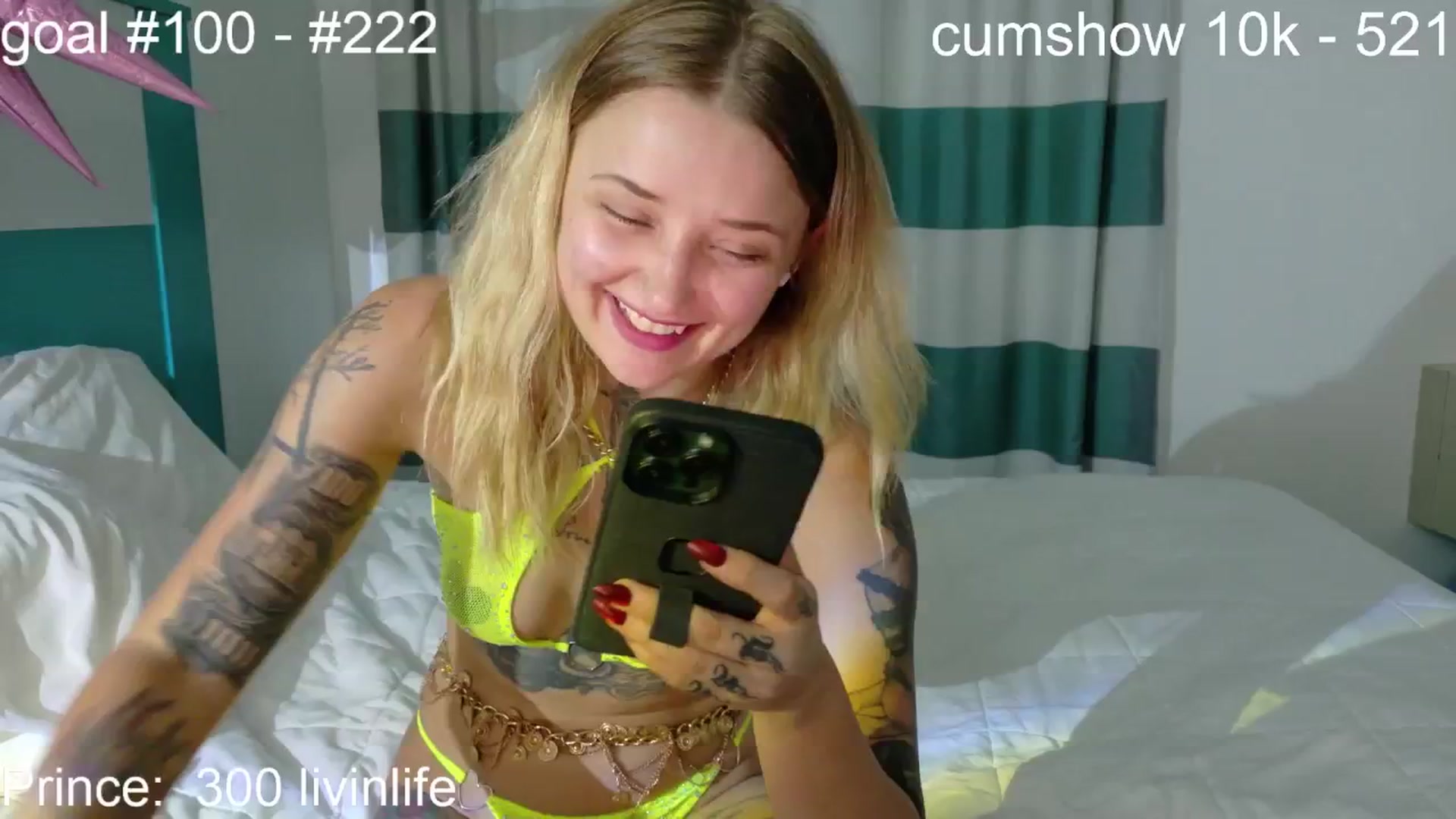 Gallery image thumbnail from SquidVicious's myfreecams stream on, 08/22/2025, 24:24 image 12 of 20