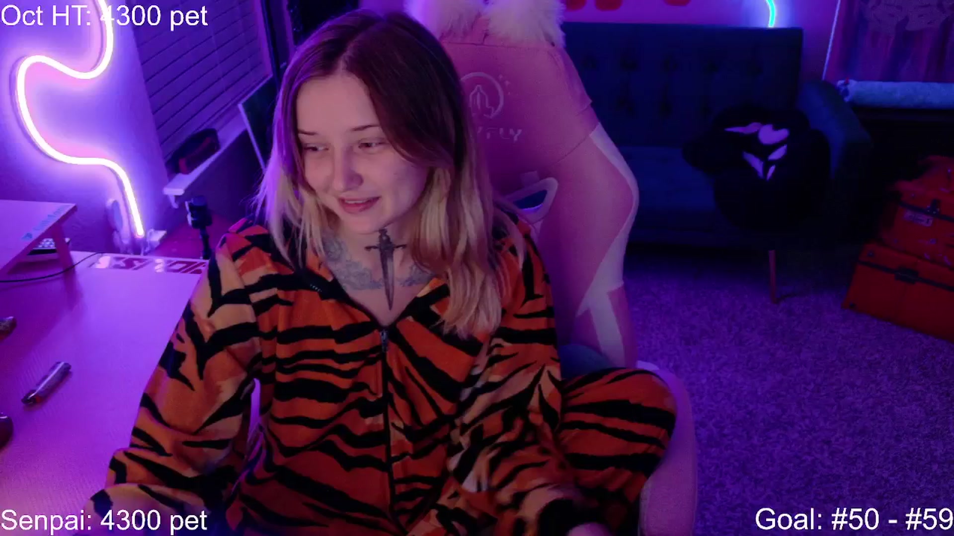 Gallery image thumbnail from SquidVicious's myfreecams stream on, 10/16/2025, 05:28 image 1 of 20