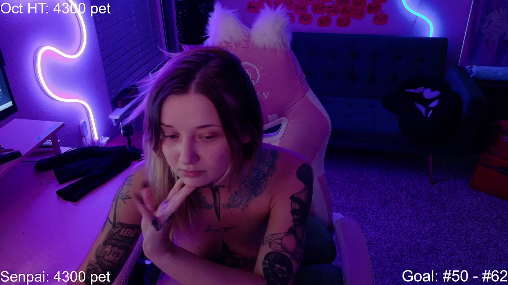 Gallery image thumbnail from SquidVicious's myfreecams stream on, 10/16/2025, 06:12 image 16 of 20