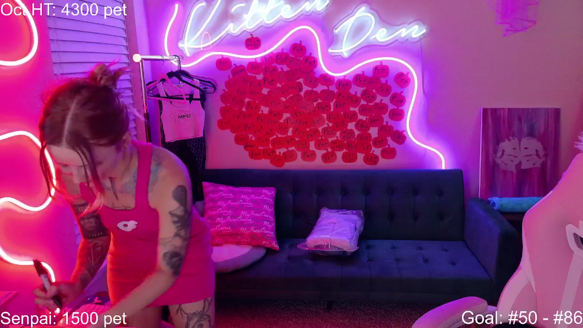 Gallery image thumbnail from SquidVicious's myfreecams stream on, 10/22/2025, 04:02 image 9 of 20