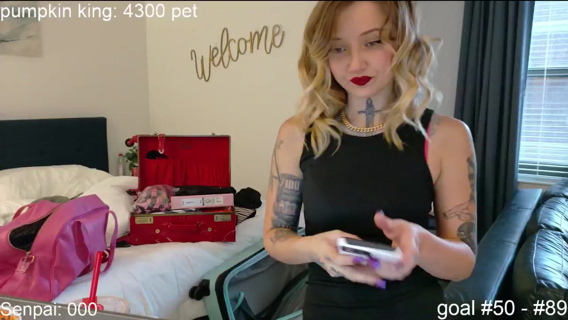 Gallery image thumbnail from SquidVicious's myfreecams stream on, 10/24/2025, 20:11 image 19 of 20