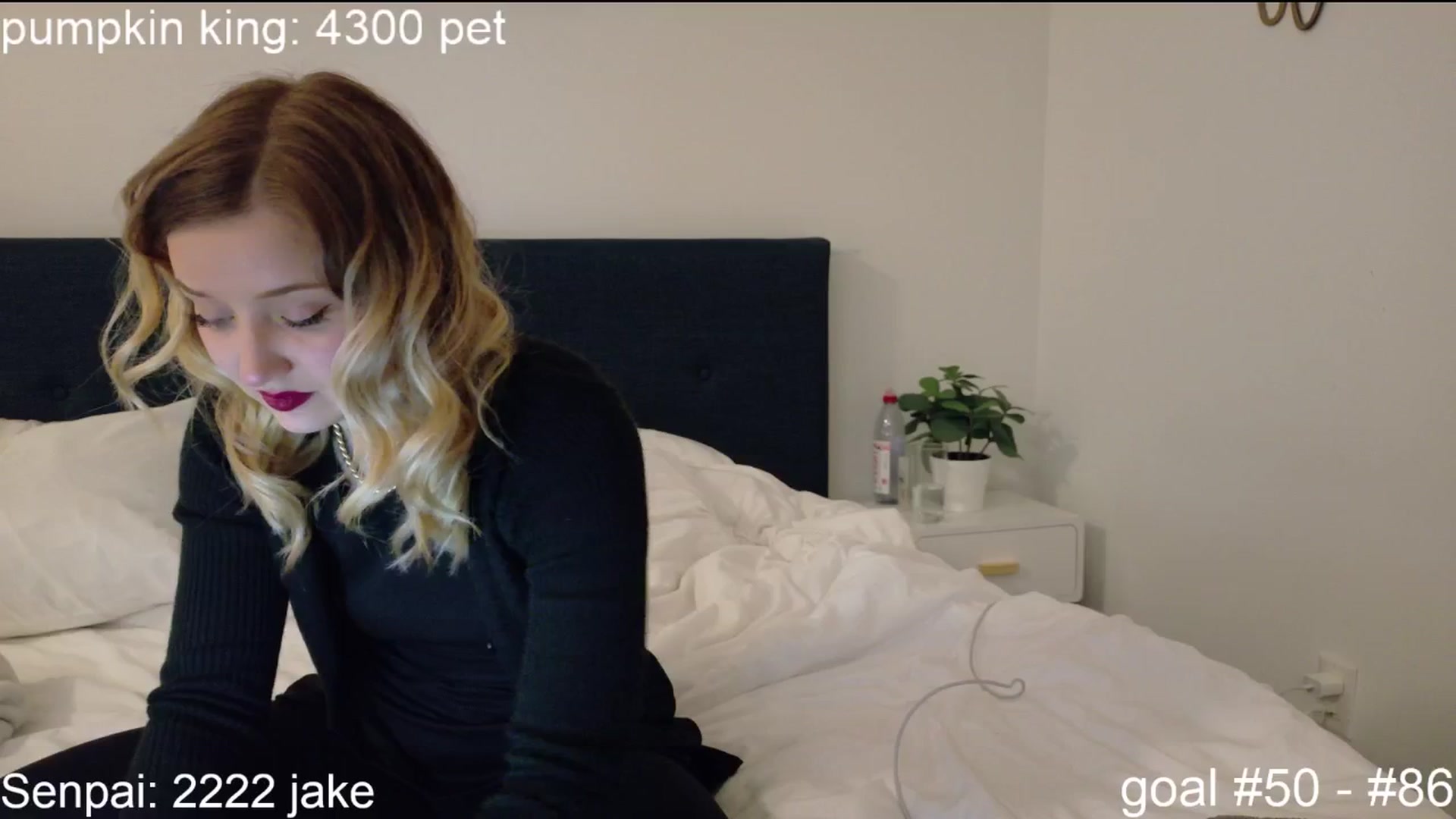 Gallery image thumbnail from SquidVicious's myfreecams stream on, 10/25/2025, 04:58 image 1 of 20