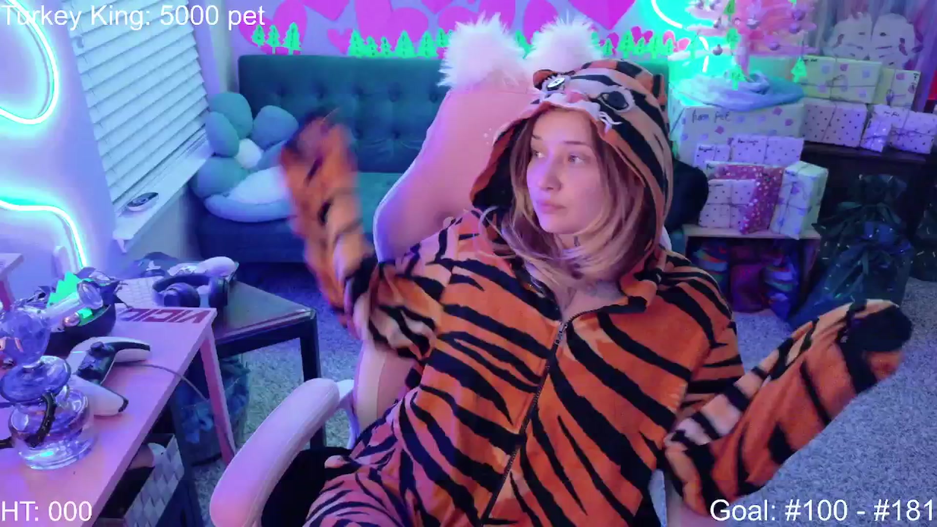 Gallery image thumbnail from SquidVicious's myfreecams stream on, 11/04/2025, 03:52 image 5 of 20