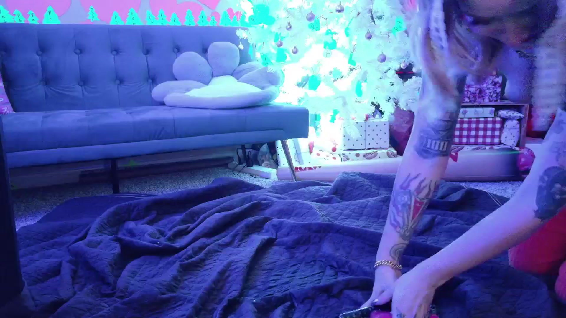 Gallery image thumbnail from SquidVicious's myfreecams stream on, 11/22/2025, 05:47 image 17 of 20