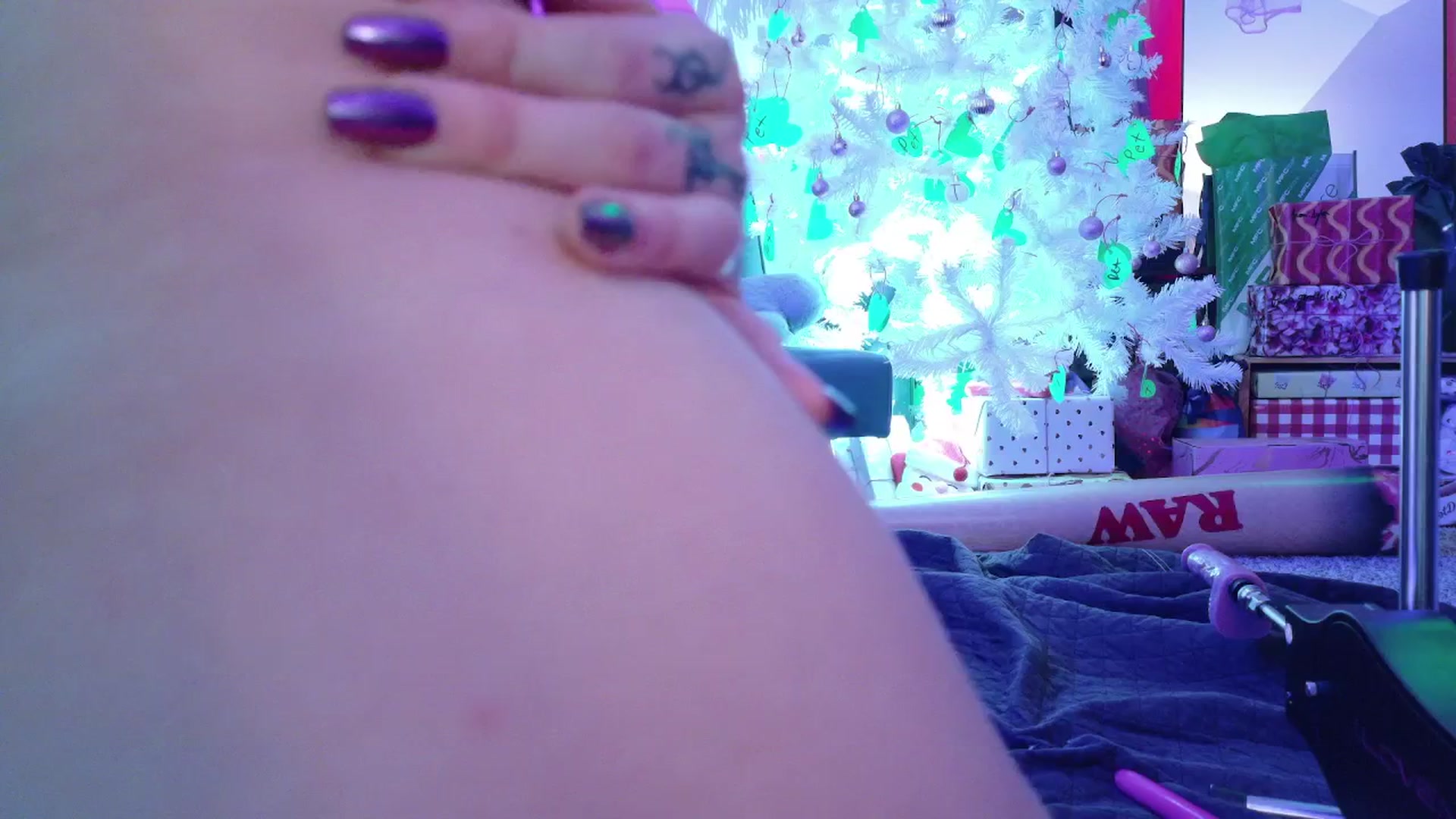 Gallery image thumbnail from SquidVicious's myfreecams stream on, 11/23/2025, 05:35 image 19 of 20