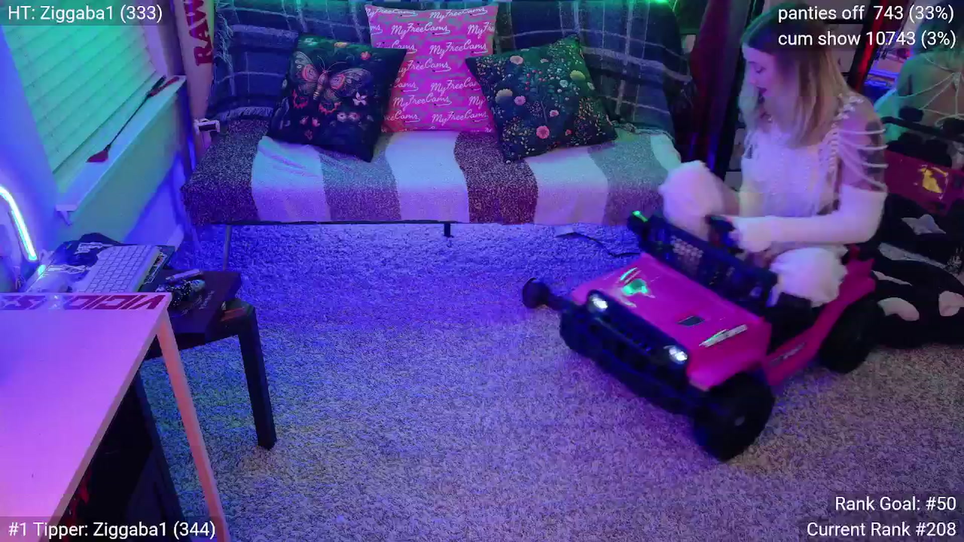 Gallery image thumbnail from SquidVicious's myfreecams stream on, 01/10/2026, 04:40 image 5 of 20