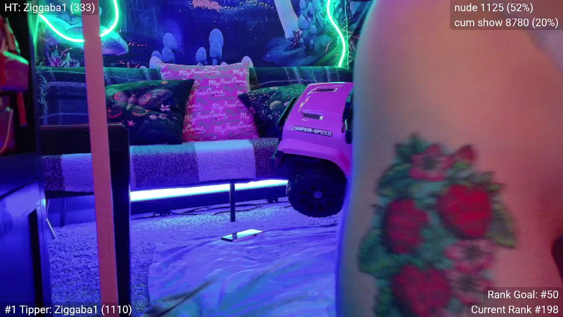 Gallery image thumbnail from SquidVicious's myfreecams stream on, 01/10/2026, 06:02 image 15 of 20