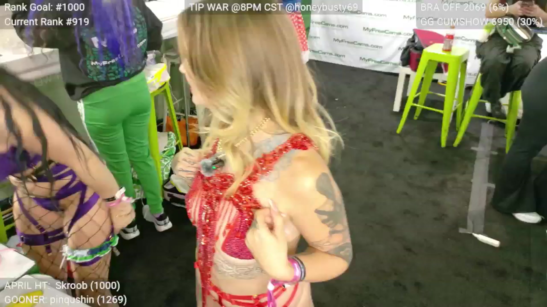 Gallery image thumbnail from SquidVicious's myfreecams stream on, 04/11/2026, 22:22 image 9 of 20