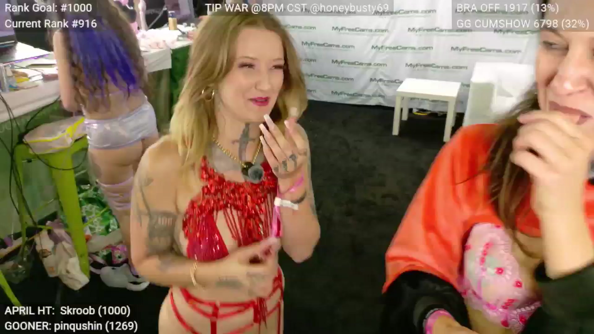 Gallery image thumbnail from SquidVicious's myfreecams stream on, 04/12/2026, 02:51 image 1 of 20
