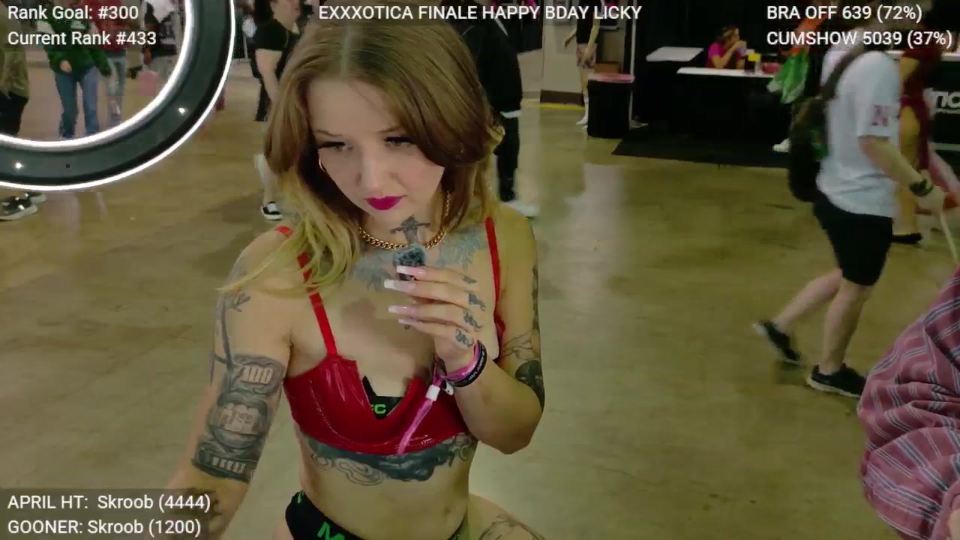 Gallery image thumbnail from SquidVicious's myfreecams stream on, 04/12/2026, 22:29 image 20 of 20