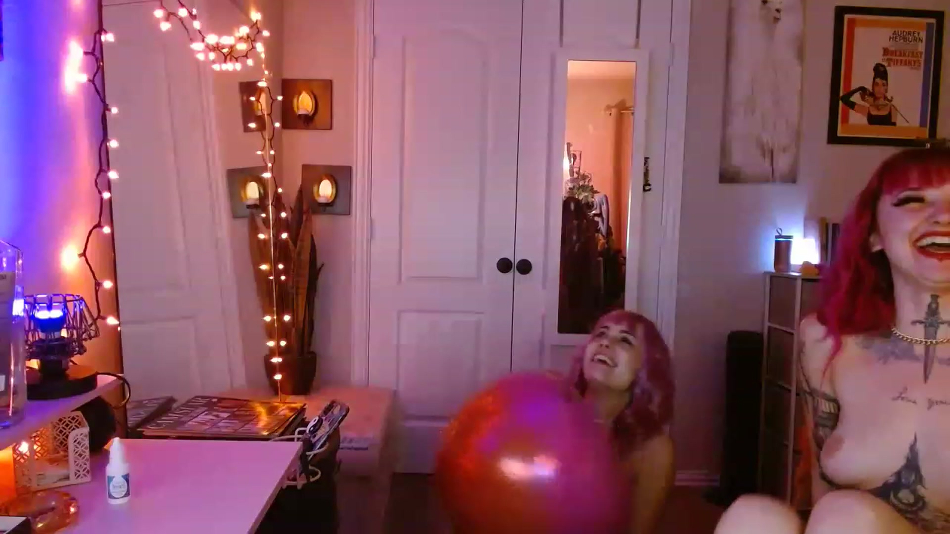 Gallery image thumbnail from Squidvicious9's myfreecams stream on, 02/17/2023, 09:35 image 14 of 20