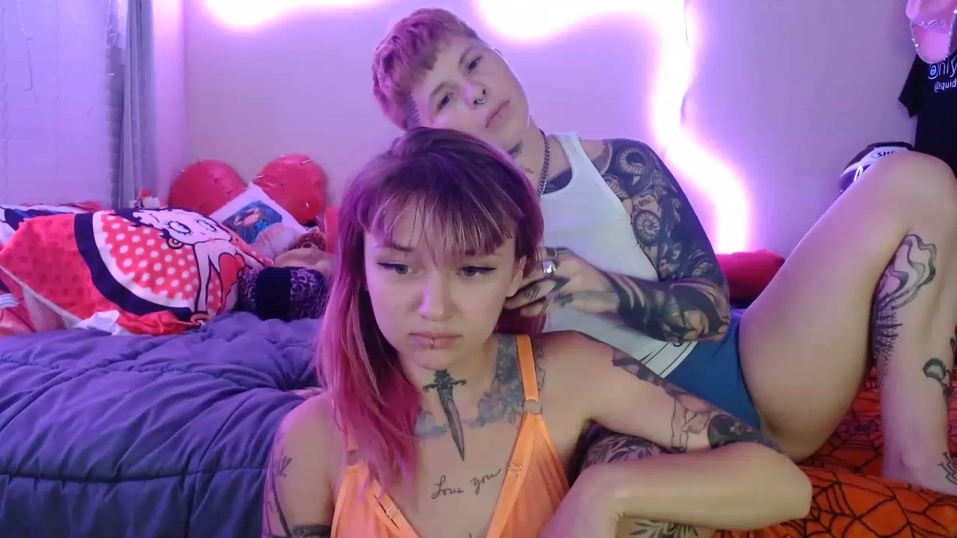 Gallery image thumbnail from Squidvicious9's myfreecams stream on, 06/06/2023, 03:43 image 3 of 20