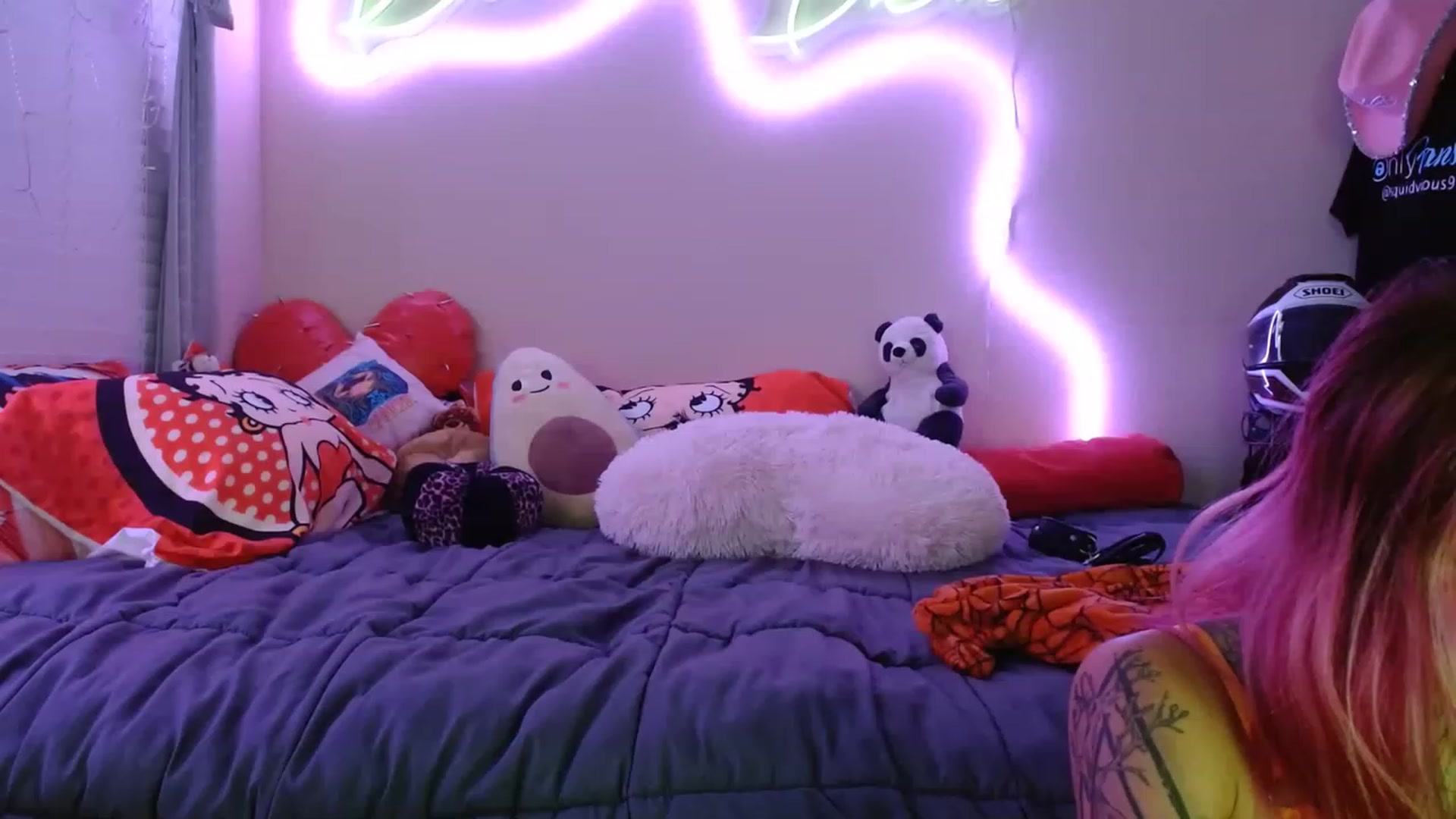 Gallery image thumbnail from Squidvicious9's myfreecams stream on, 06/06/2023, 03:43 image 10 of 20