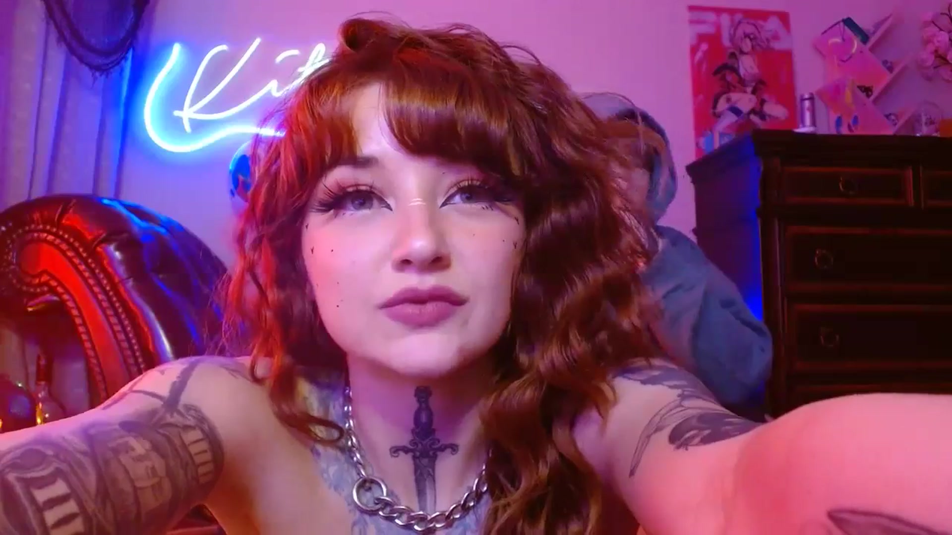 Gallery image thumbnail from Squidvicious9's myfreecams stream on, 07/04/2024, 08:30 image 3 of 20