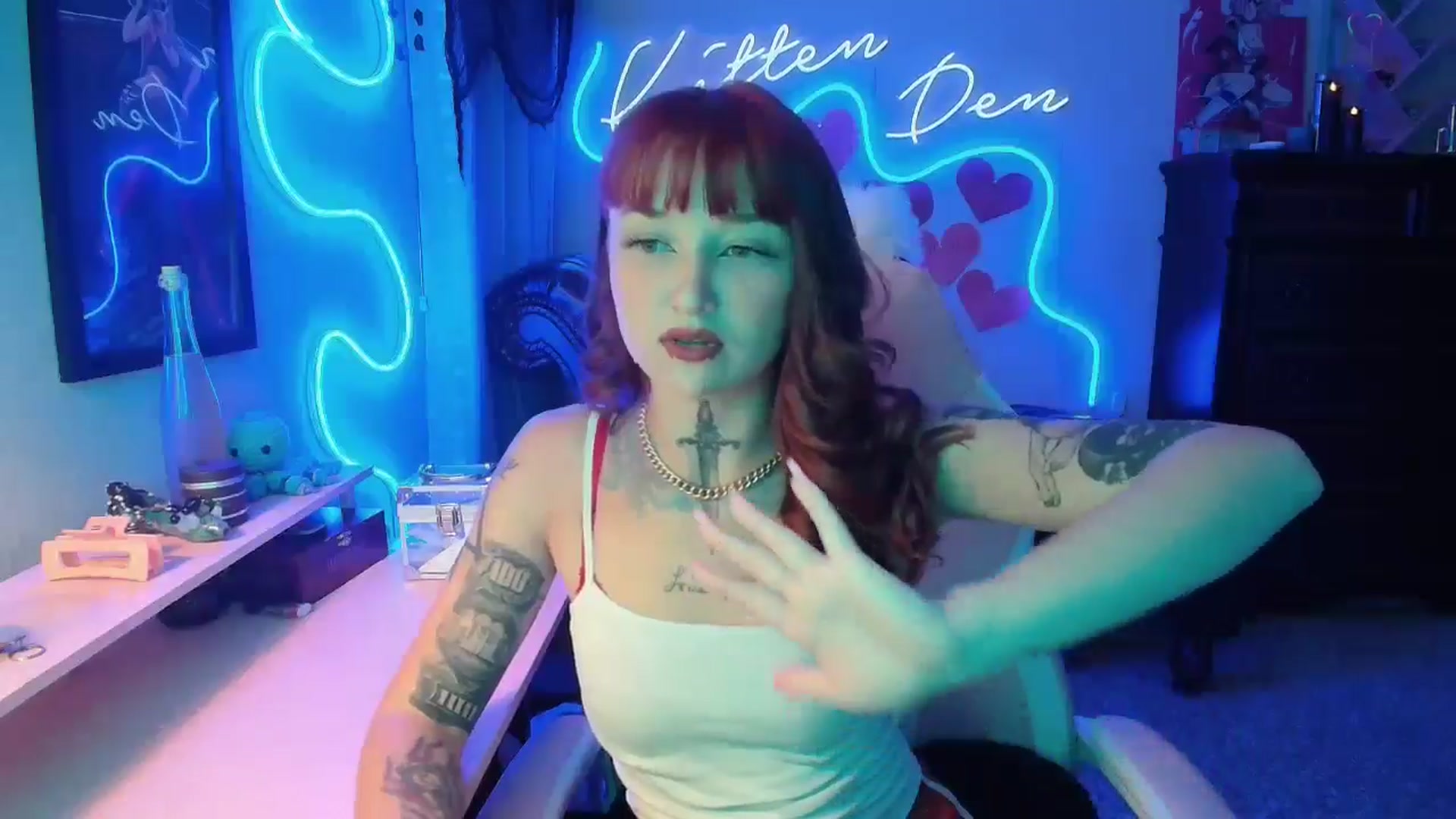 Gallery image thumbnail from Squidvicious9's myfreecams stream on, 08/26/2024, 04:22 image 5 of 20