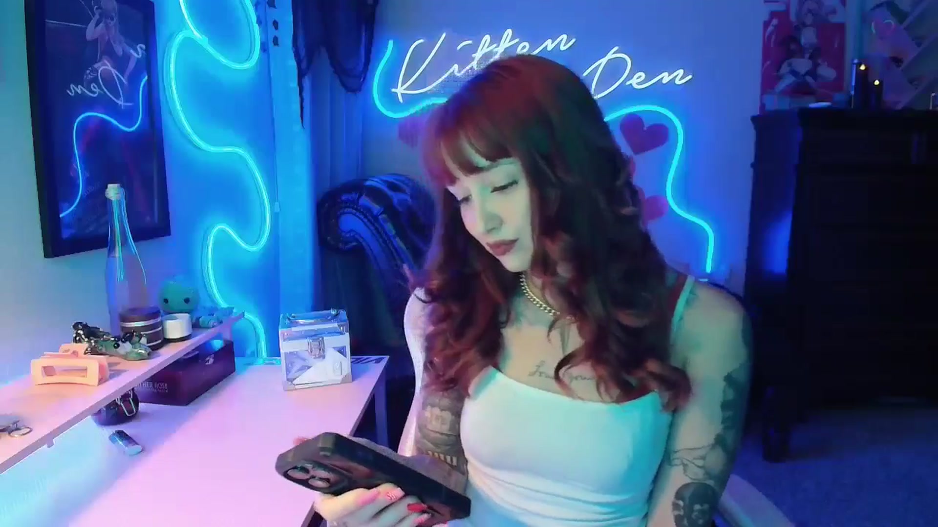 Gallery image thumbnail from Squidvicious9's myfreecams stream on, 08/26/2024, 04:22 image 7 of 20