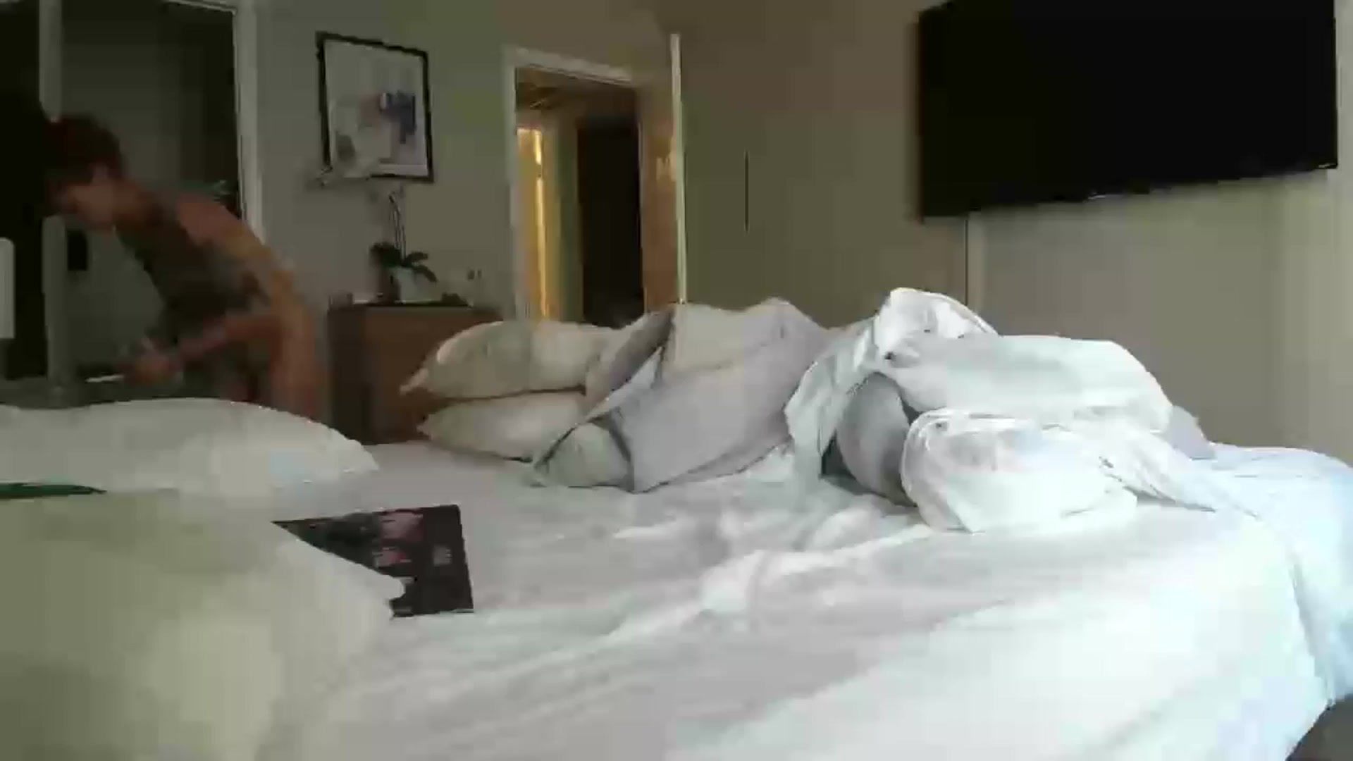 Gallery image thumbnail from Squidvicious9's myfreecams stream on, 09/25/2024, 17:45 image 15 of 20