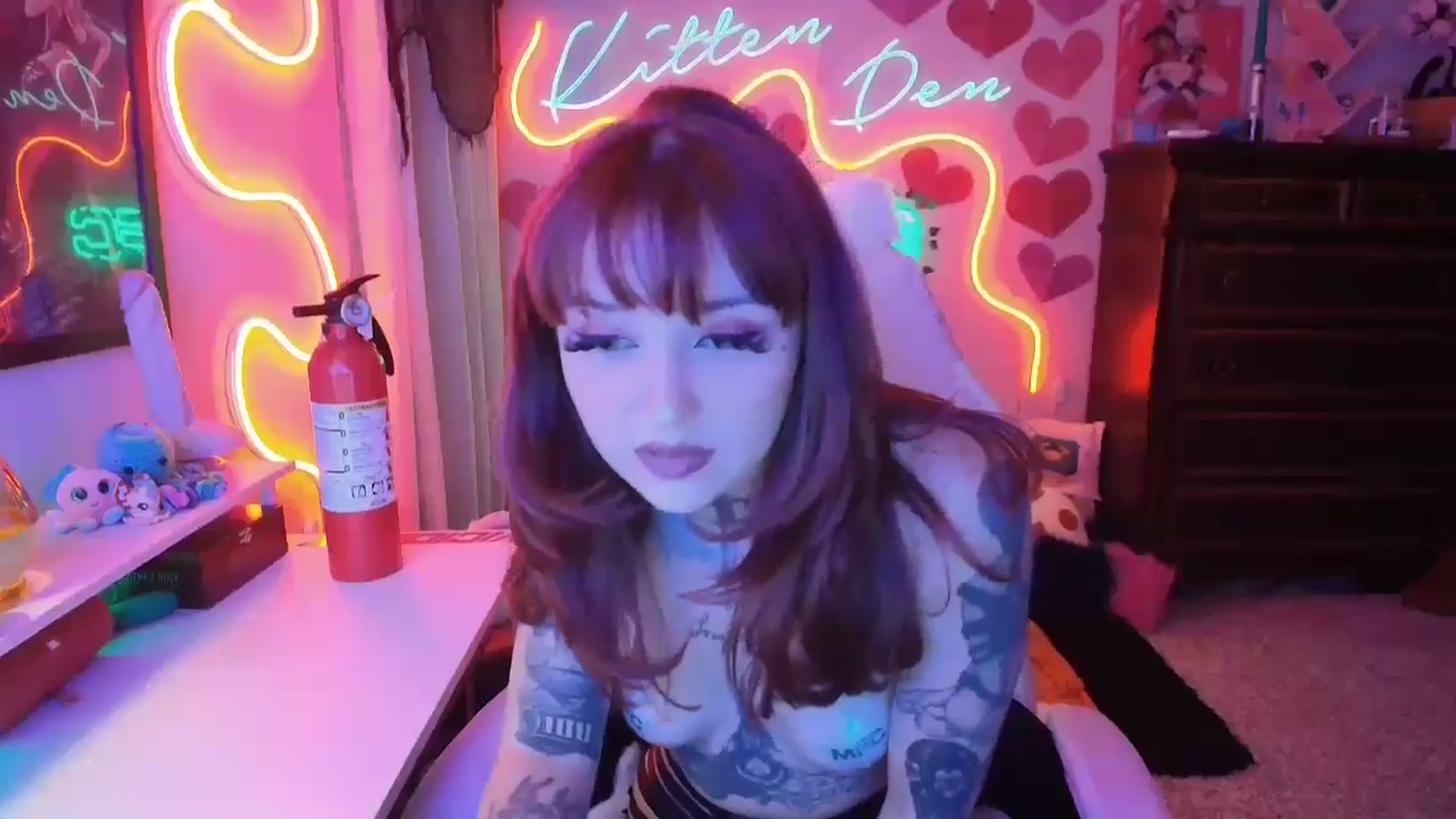 Gallery image thumbnail from Squidvicious9's myfreecams stream on, 10/05/2024, 02:46 image 19 of 20