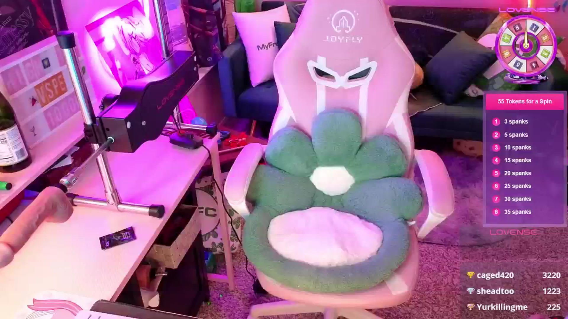 Gallery image thumbnail from Squidvicious9's myfreecams stream on, 02/10/2025, 07:32 image 11 of 20