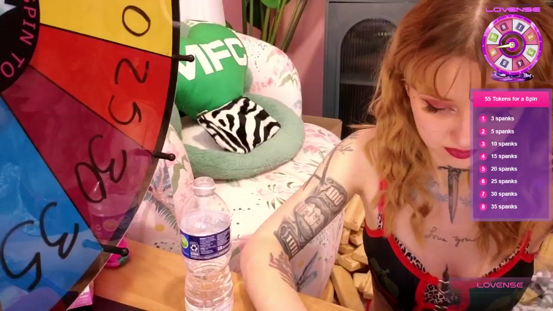 Gallery image thumbnail from Squidvicious9's myfreecams stream on, 02/14/2025, 07:46 image 17 of 20