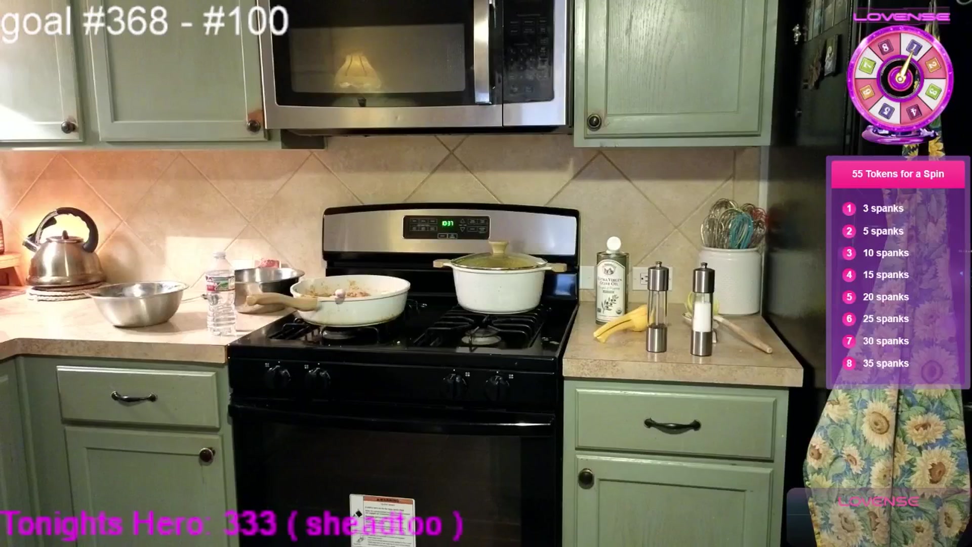 Gallery image thumbnail from Squidvicious9's myfreecams stream on, 03/06/2025, 05:57 image 13 of 20