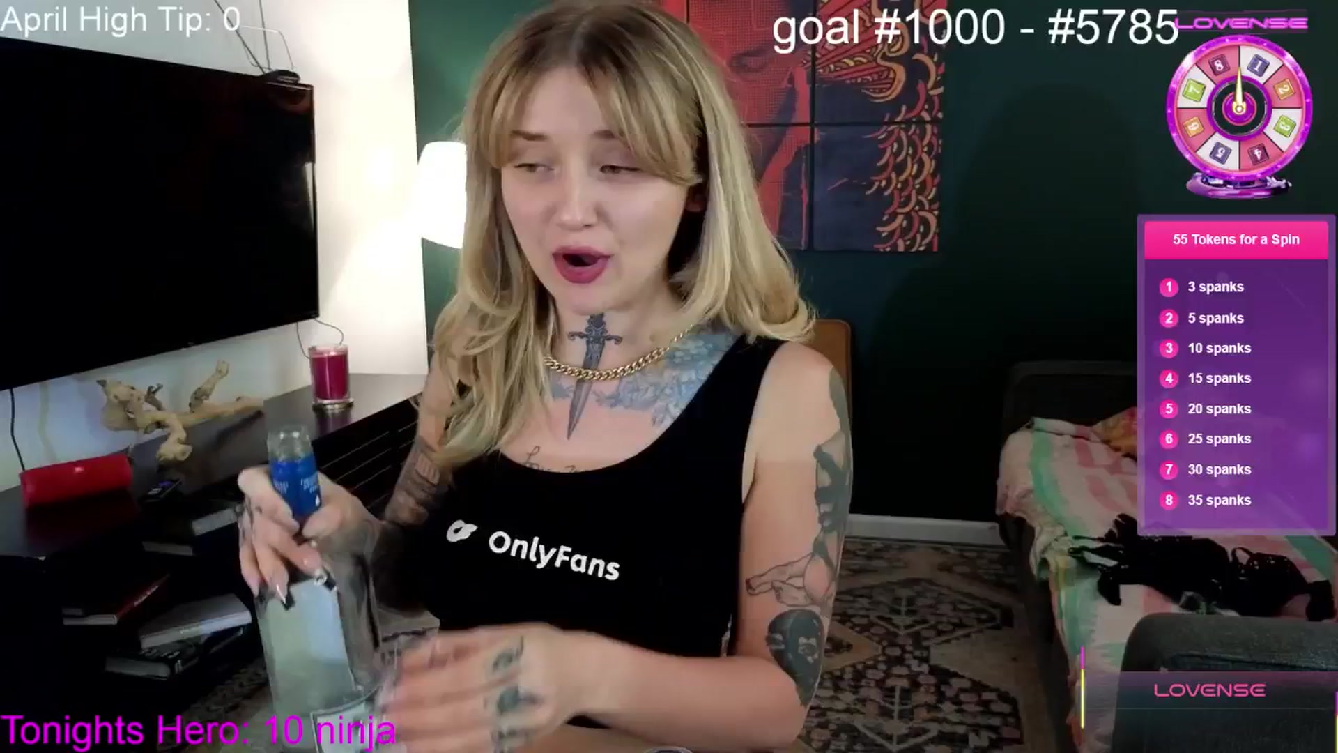 Gallery image thumbnail from Squidvicious9's myfreecams stream on, 04/04/2025, 24:05 image 2 of 20