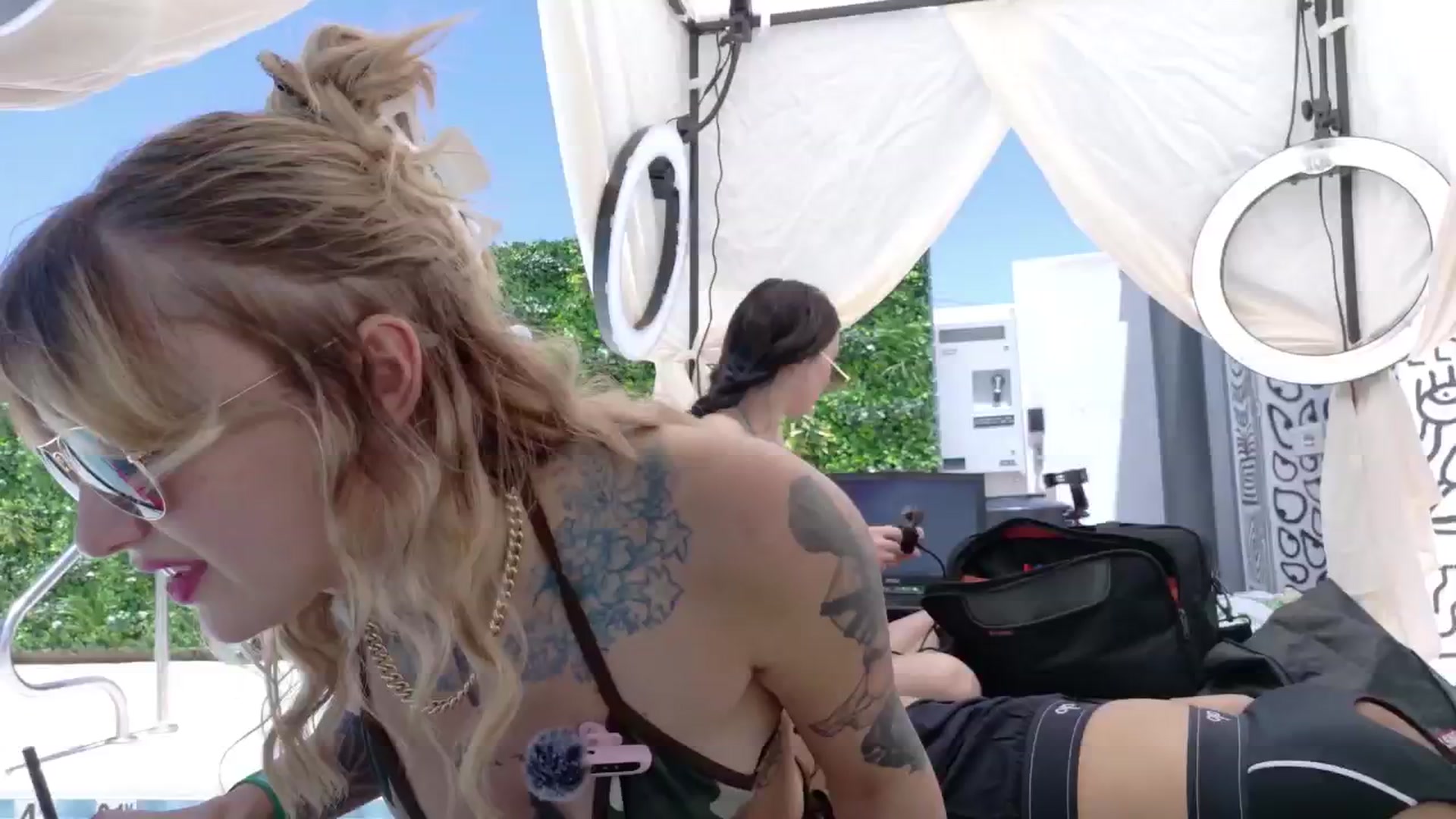 Gallery image thumbnail from Squidvicious9's myfreecams stream on, 05/21/2025, 24:15 image 3 of 20