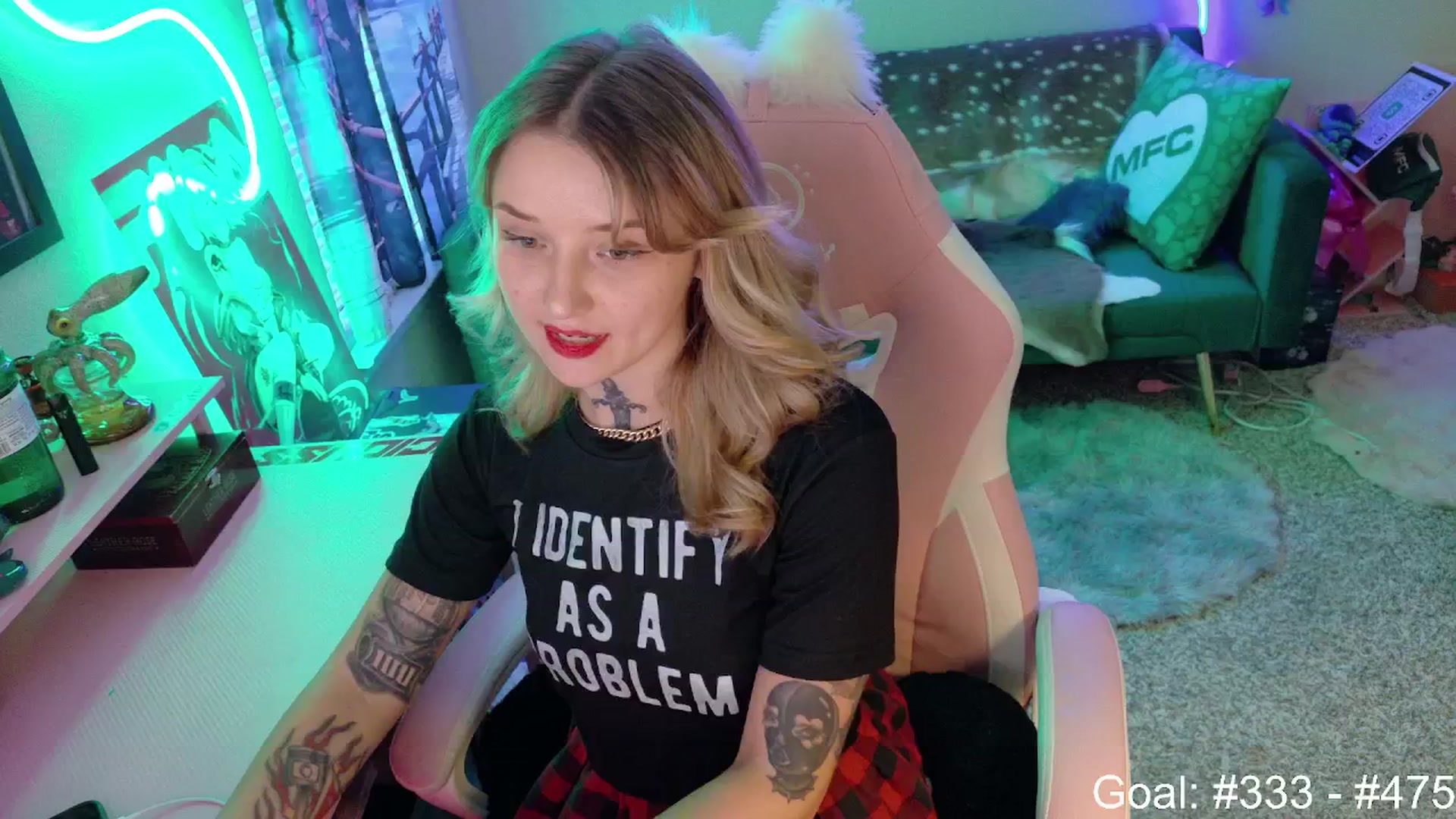 Gallery image thumbnail from Squidvicious9's myfreecams stream on, 05/29/2025, 01:10 image 11 of 20