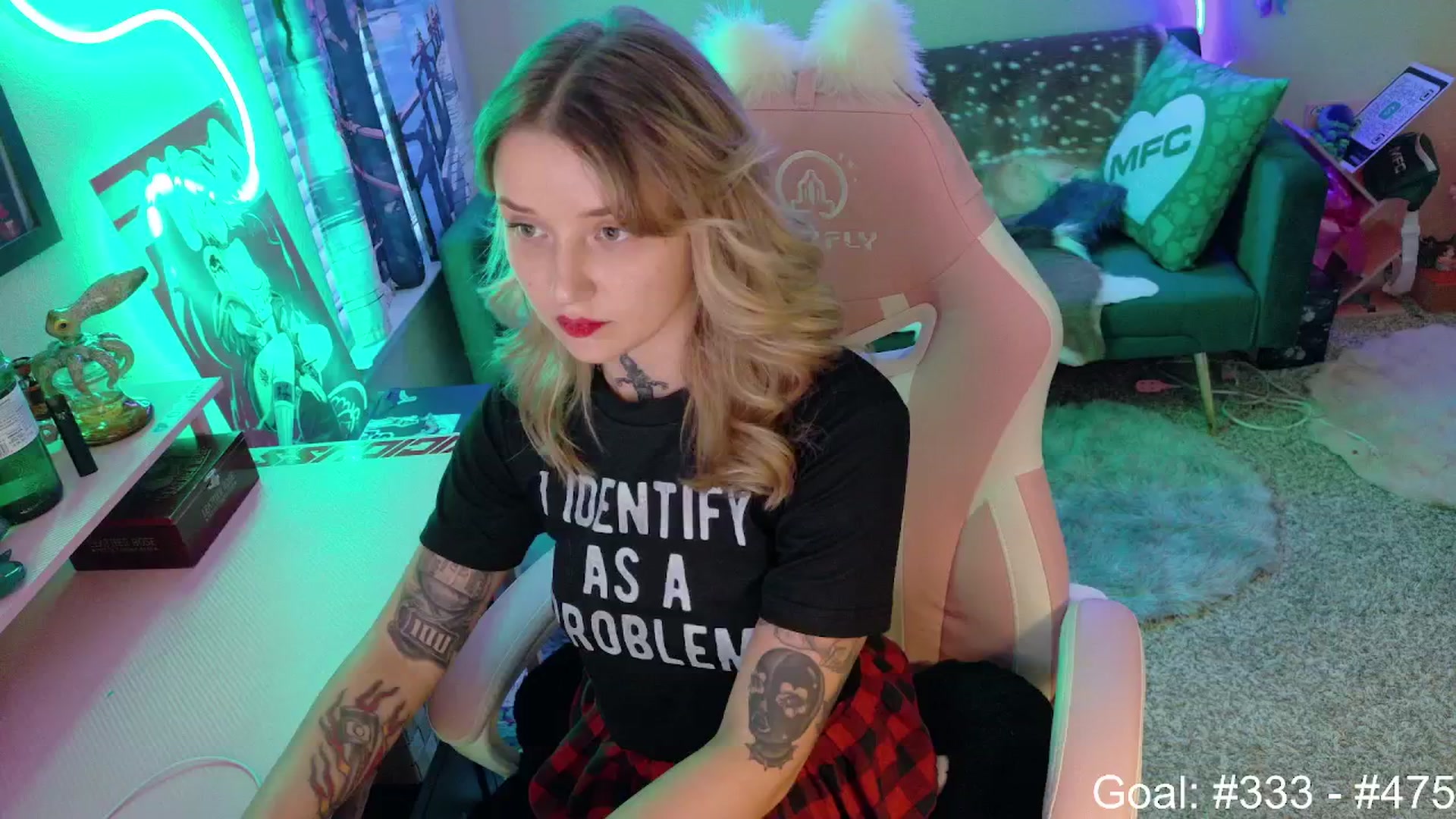 Gallery image thumbnail from Squidvicious9's myfreecams stream on, 05/29/2025, 01:33 image 1 of 20