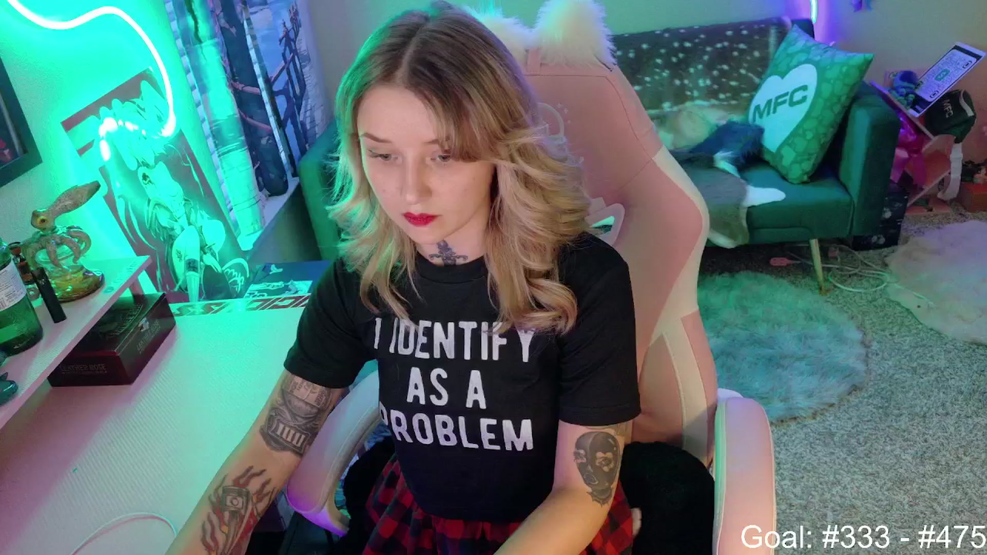 Gallery image thumbnail from Squidvicious9's myfreecams stream on, 05/29/2025, 01:33 image 4 of 20