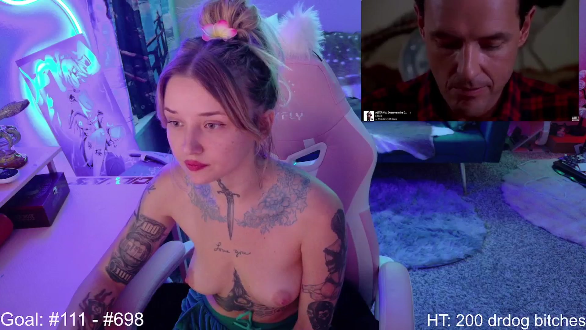 Gallery image thumbnail from Squidvicious9's myfreecams stream on, 06/03/2025, 06:06 image 13 of 20