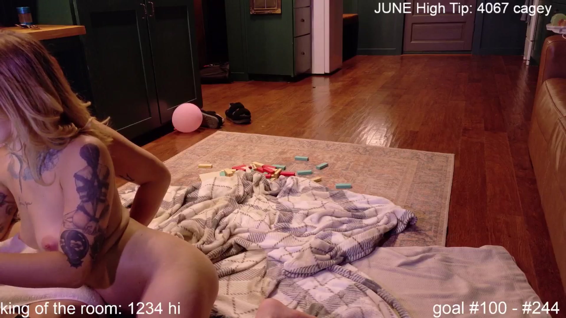 Gallery image thumbnail from Squidvicious9's myfreecams stream on, 06/06/2025, 06:20 image 9 of 20