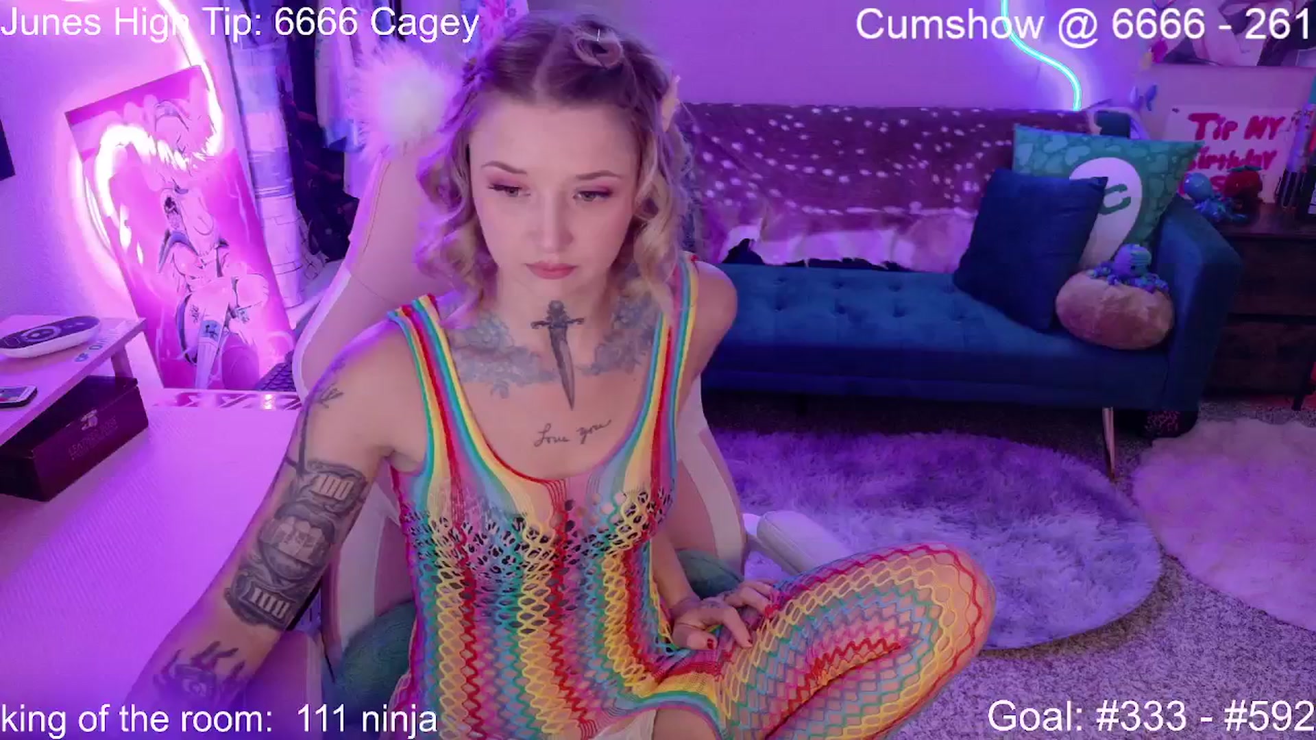 Gallery image thumbnail from Squidvicious9's myfreecams stream on, 06/22/2025, 01:50 image 18 of 20