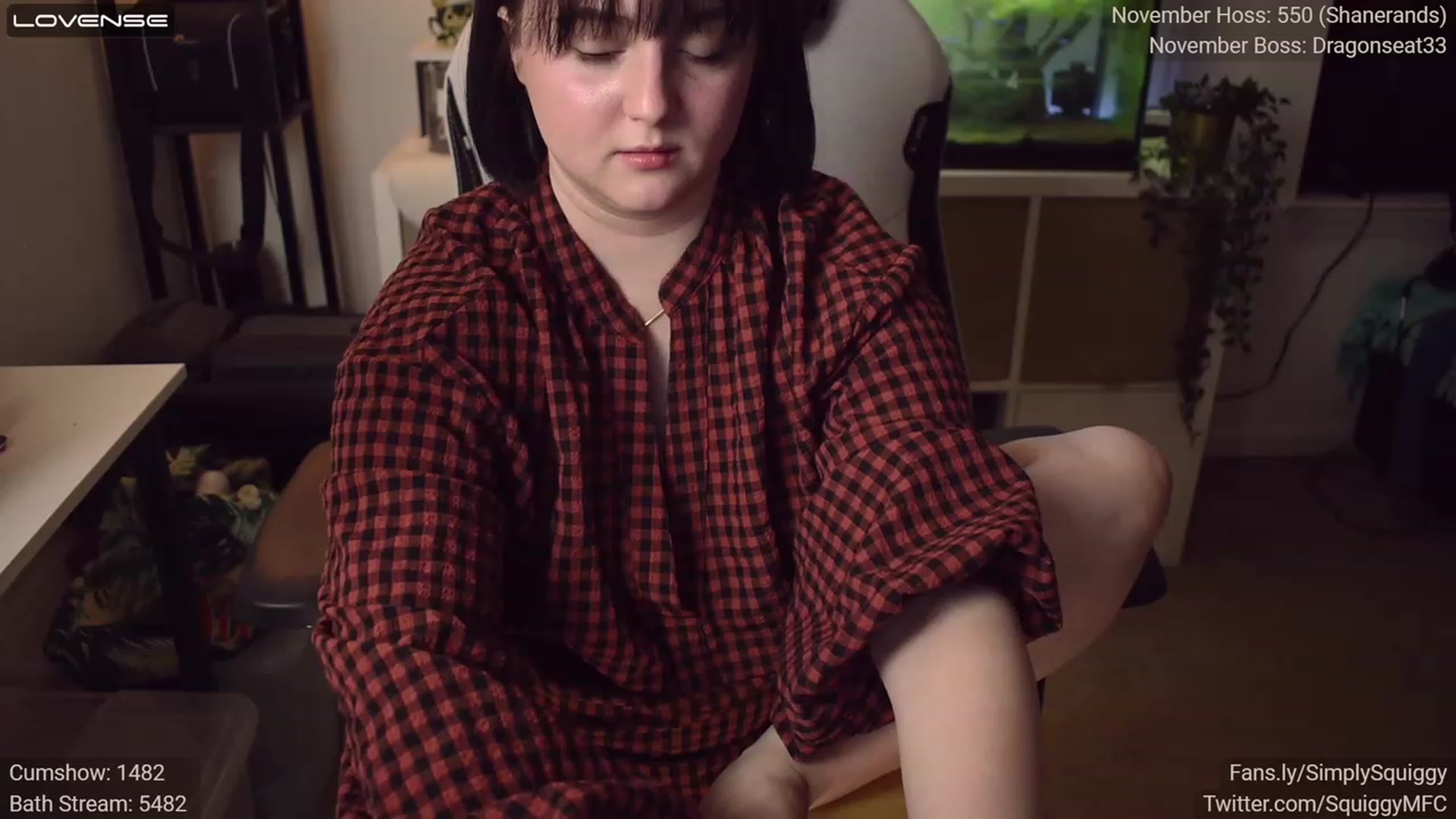 Gallery image thumbnail from Squiggy's myfreecams stream on, 11/23/2022, 06:32 image 16 of 20