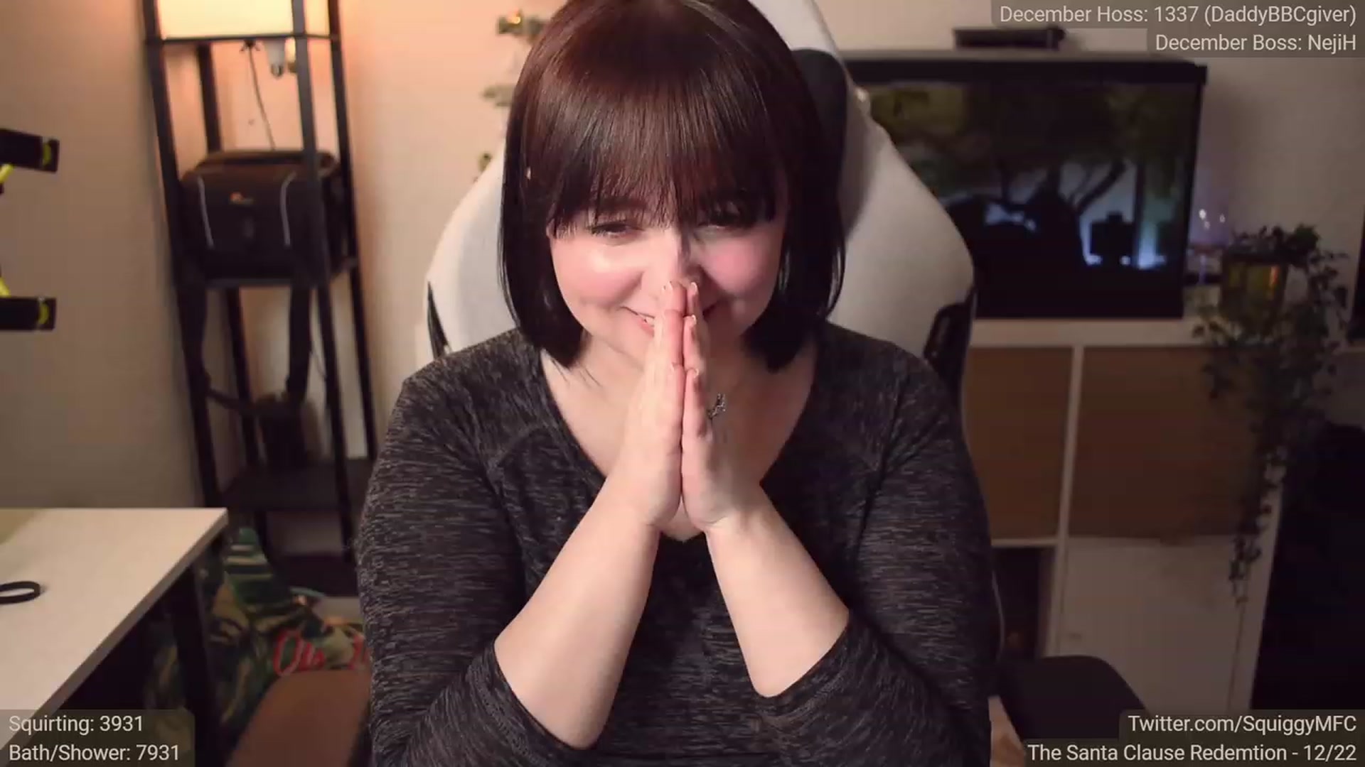 Gallery image thumbnail from Squiggy's myfreecams stream on, 12/22/2022, 05:48 image 4 of 20