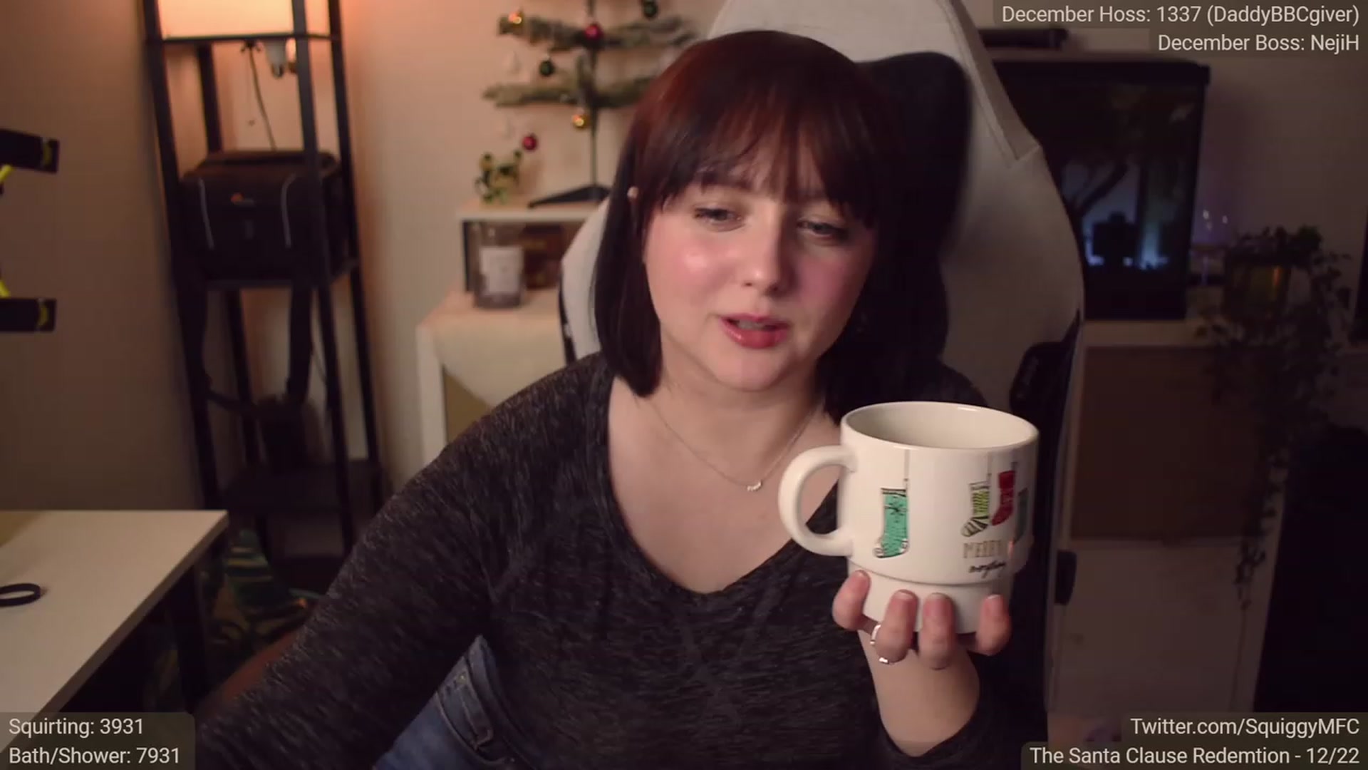 Gallery image thumbnail from Squiggy's myfreecams stream on, 12/22/2022, 05:48 image 5 of 20