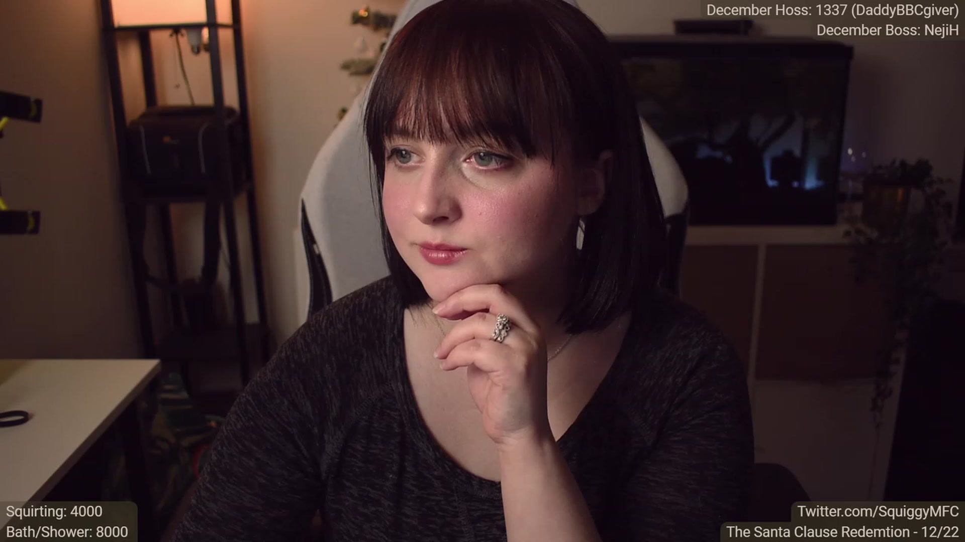 Gallery image thumbnail from Squiggy's myfreecams stream on, 12/22/2022, 05:48 image 1 of 20