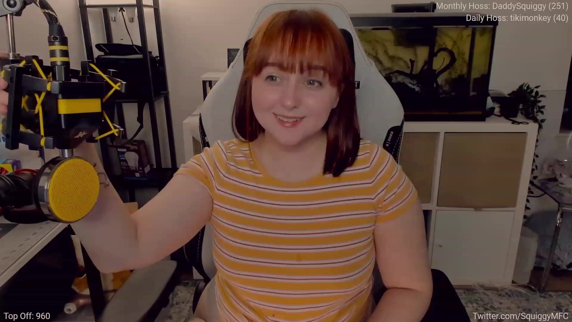 Gallery image thumbnail from Squiggy's myfreecams stream on, 04/12/2023, 02:40 image 1 of 20